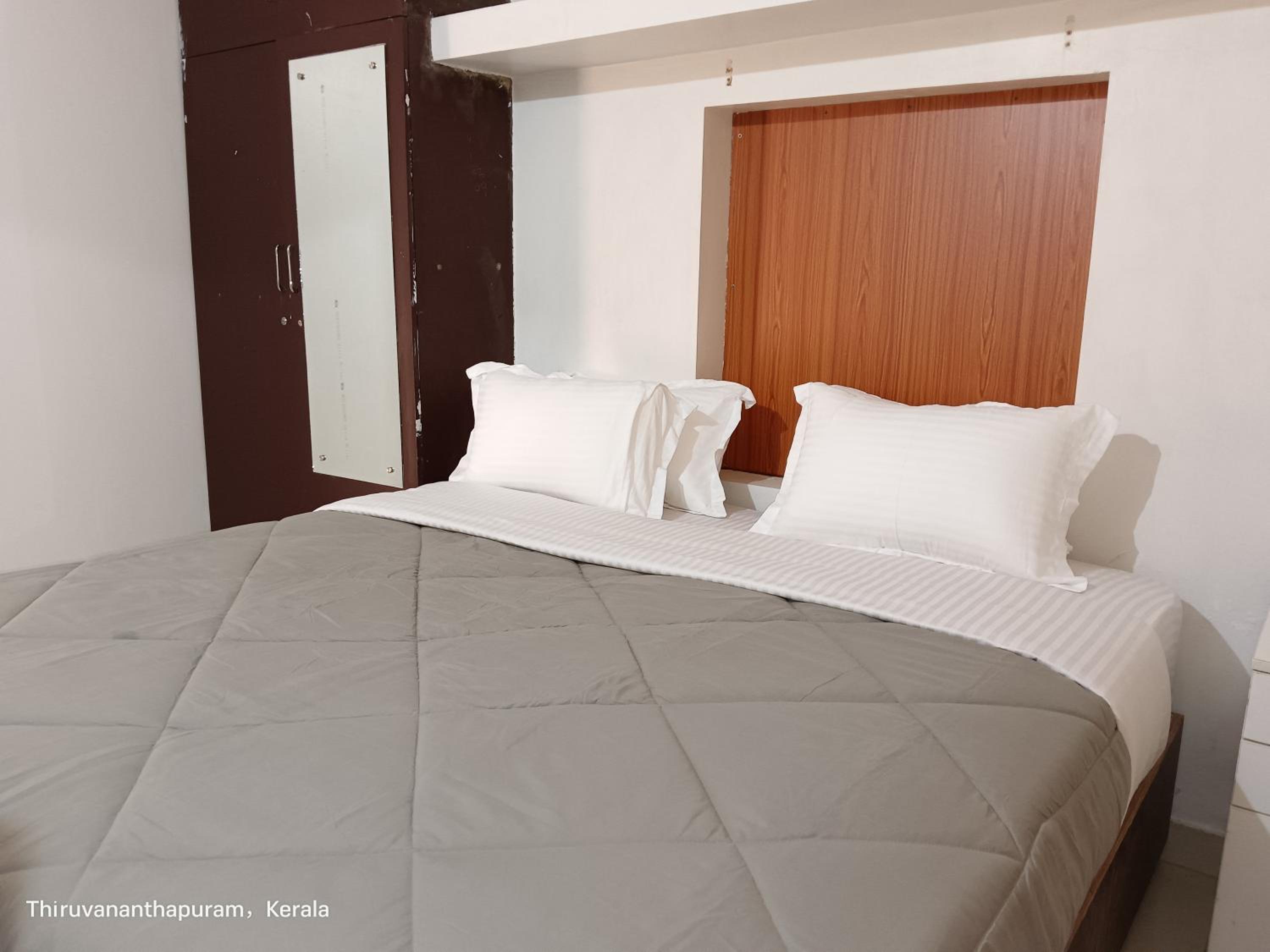 Double Room With Private Bathroom photo 2