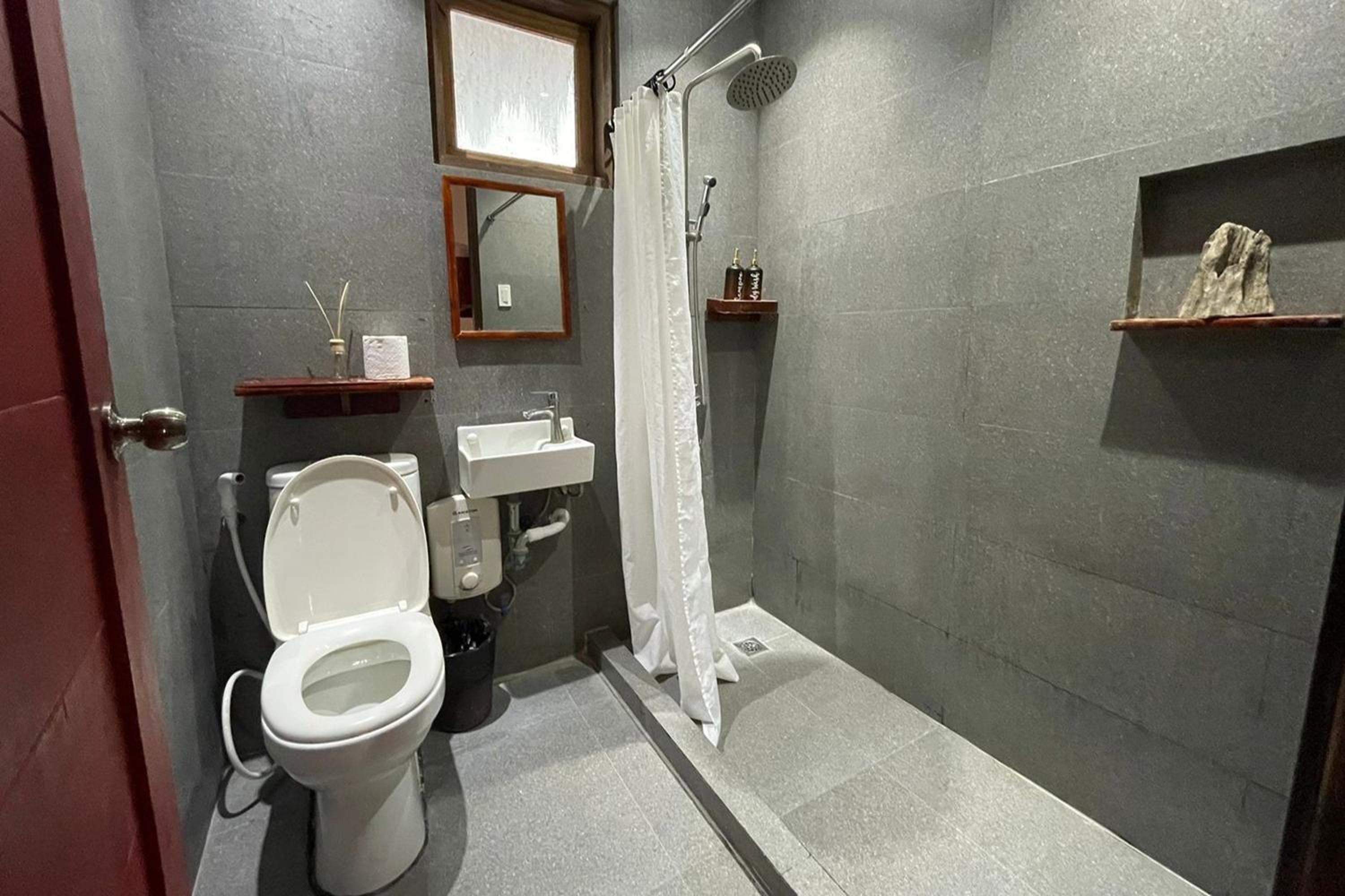 Double Room - Photo 2