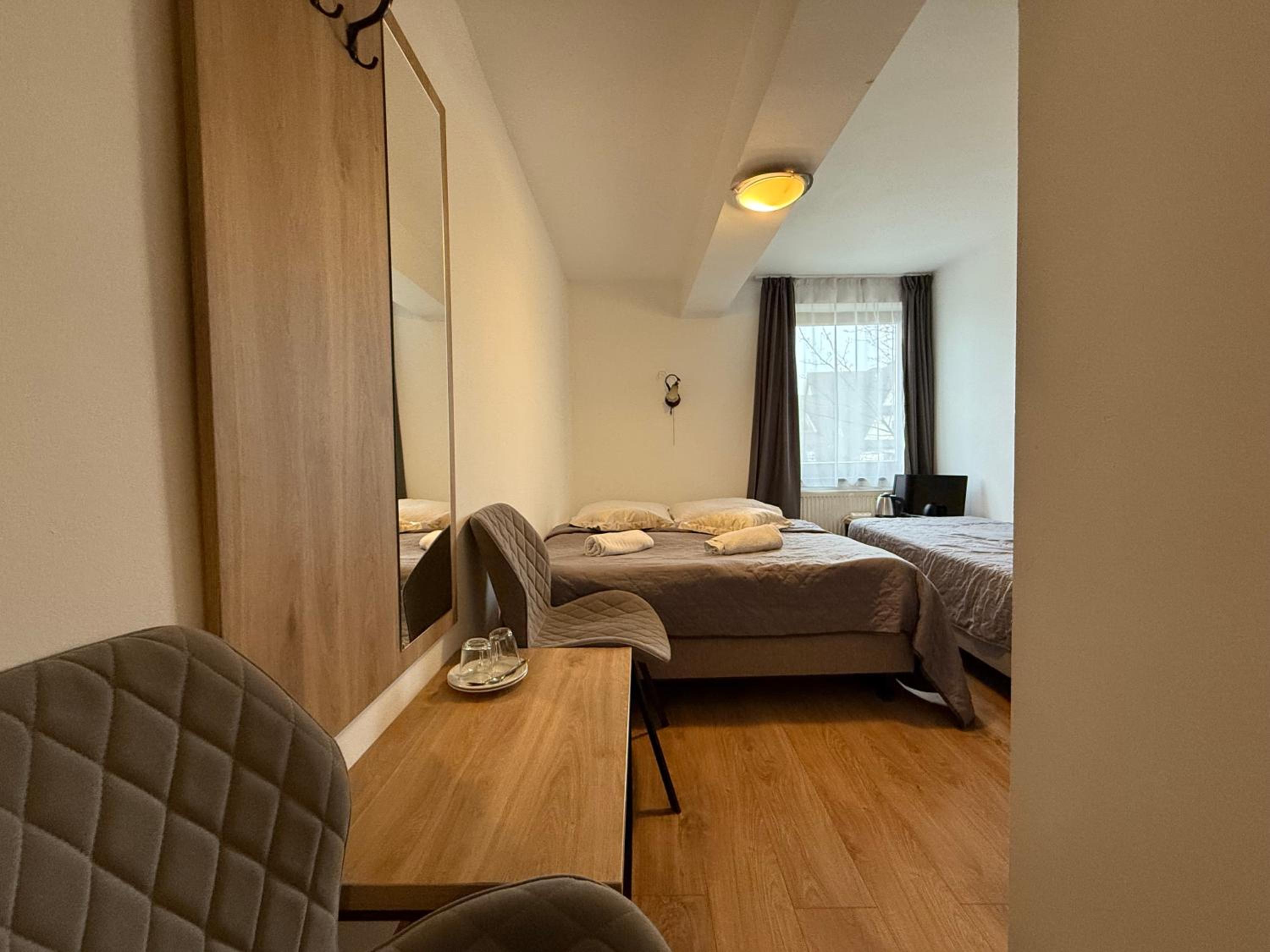 Triple Room photo 2