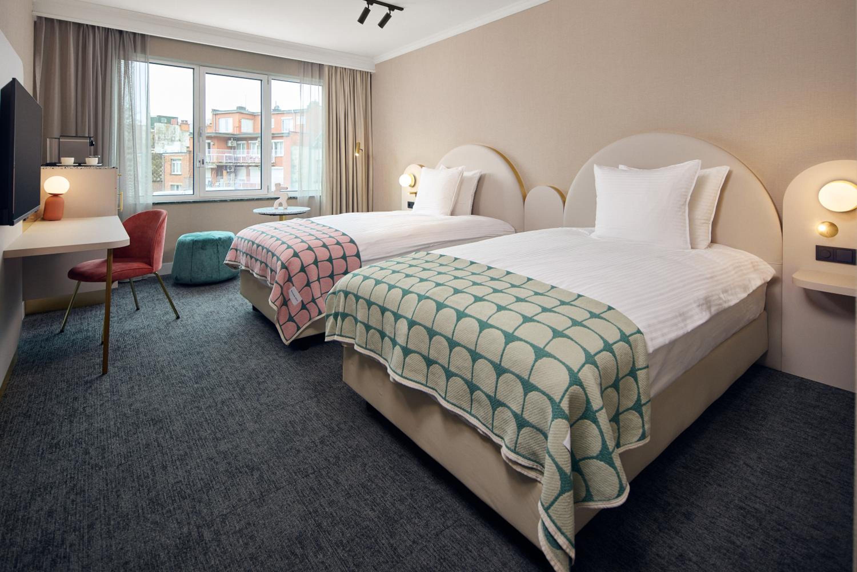Deluxe Twin Room