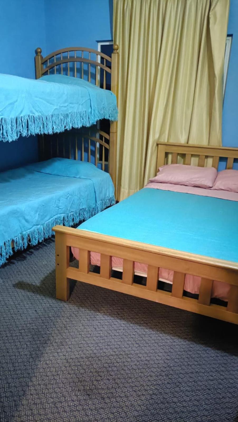 Three-Bedroom House photo 1