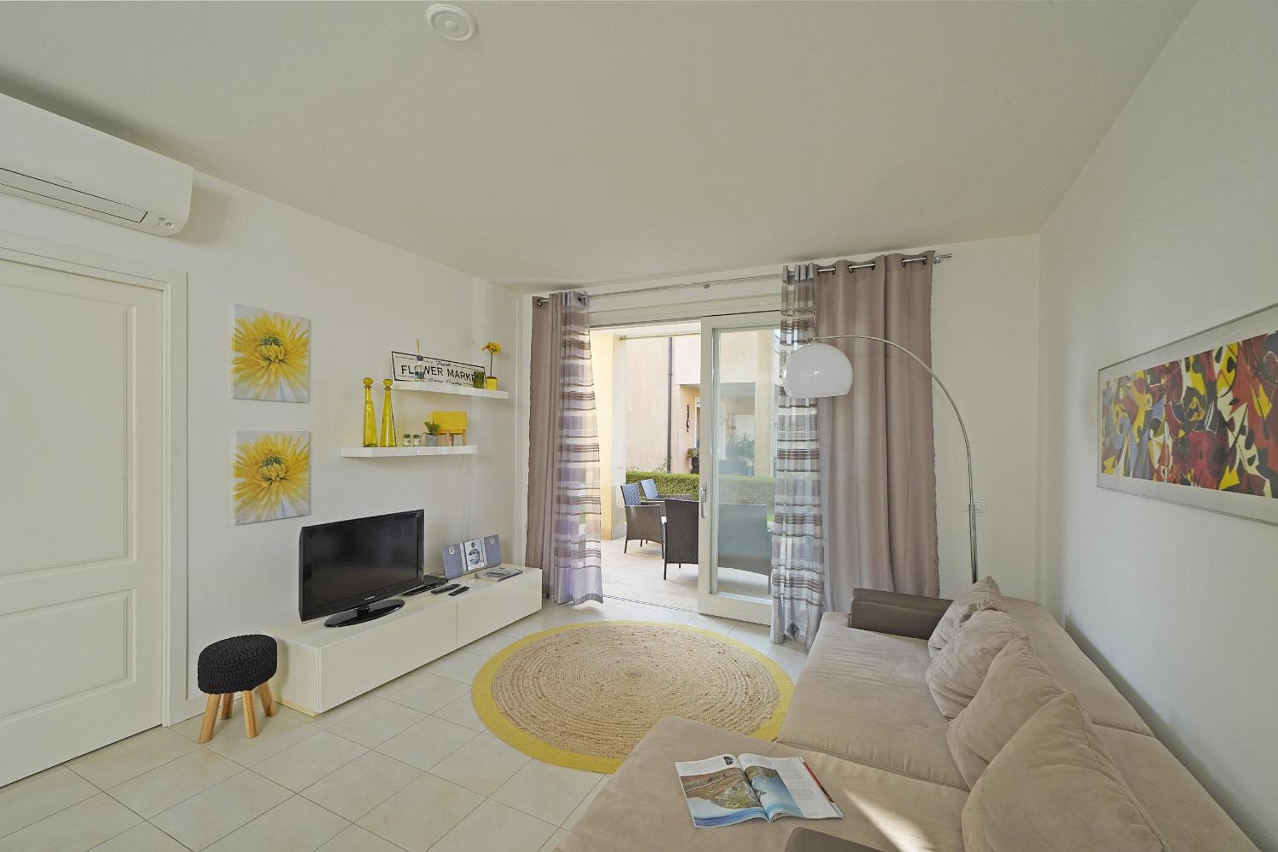 Classic Apartment