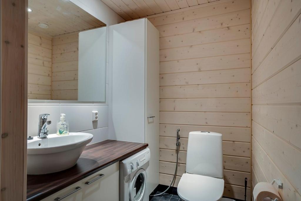 Two-Bedroom Apartment with Sauna - Photo 7
