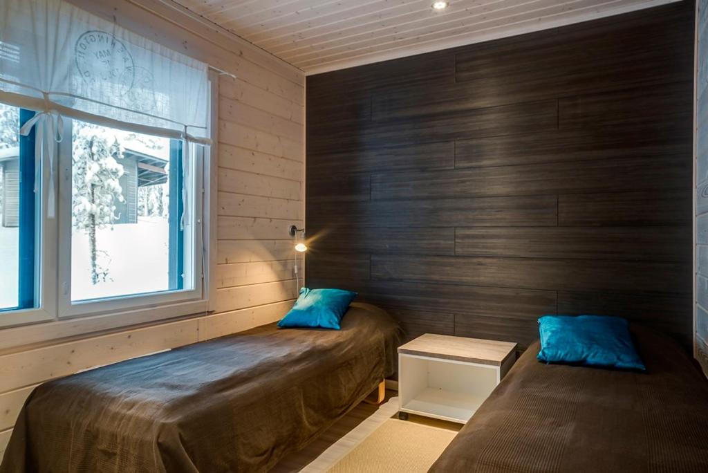 Two-Bedroom Apartment with Sauna - Photo 10