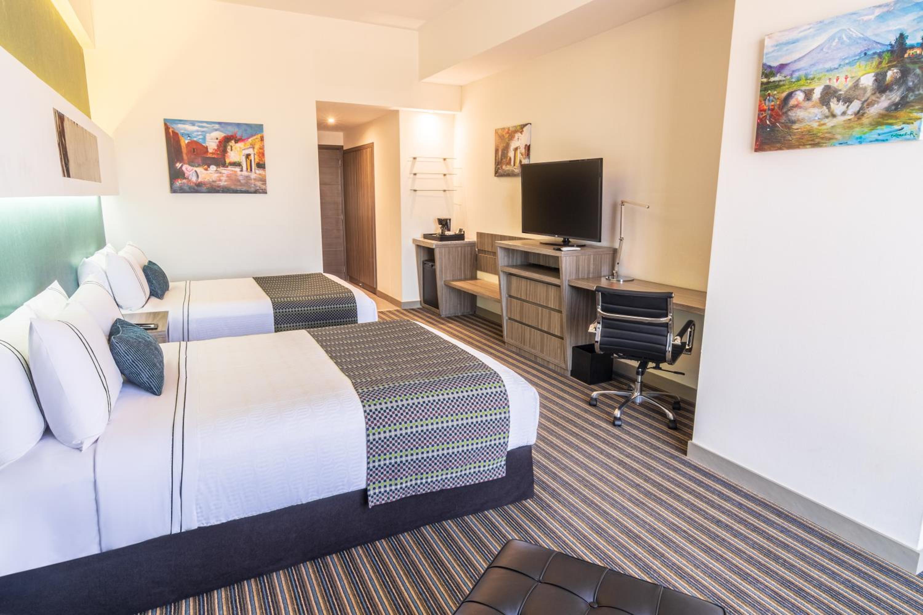 Standard Twin Room - Photo 2