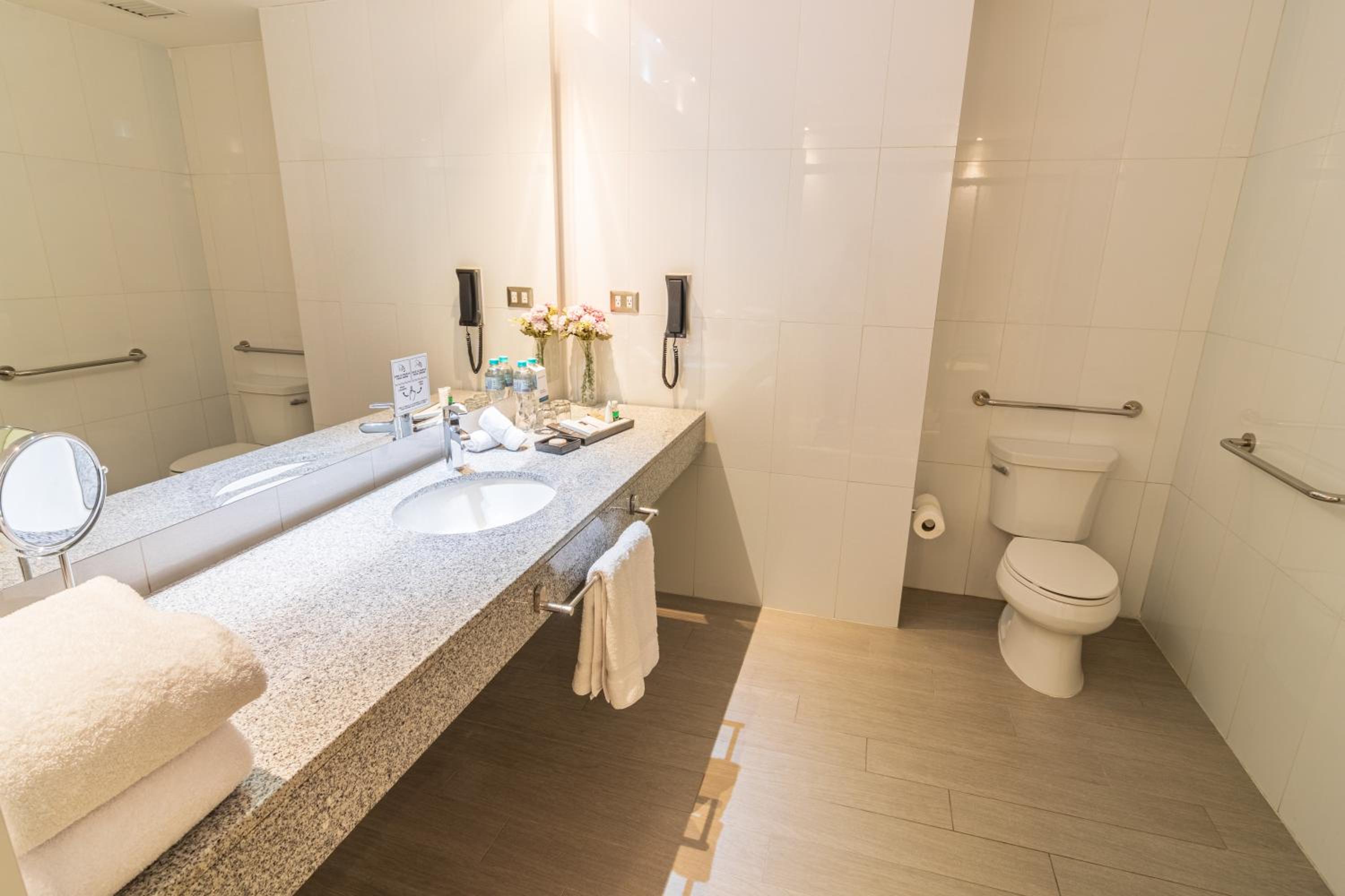 Junior Suite - Photo 11