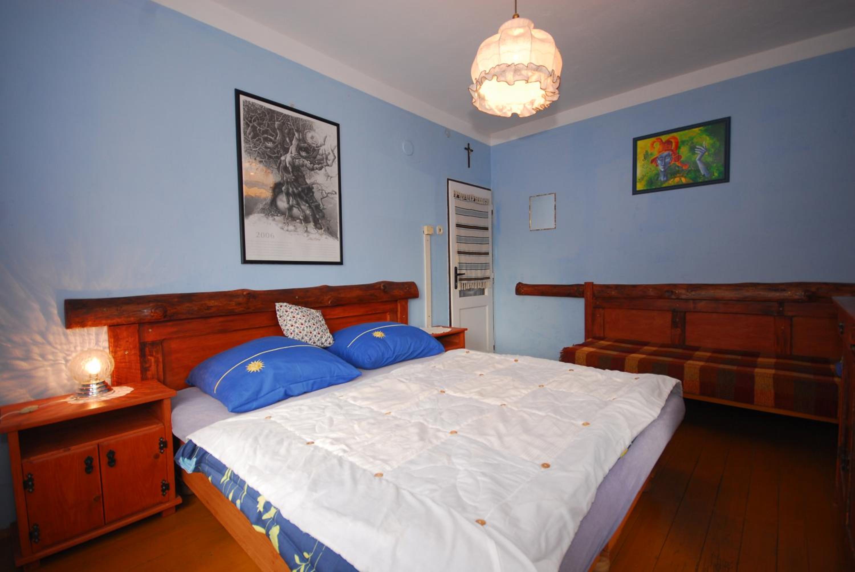 Double Room with Shared Bathroom photo 1