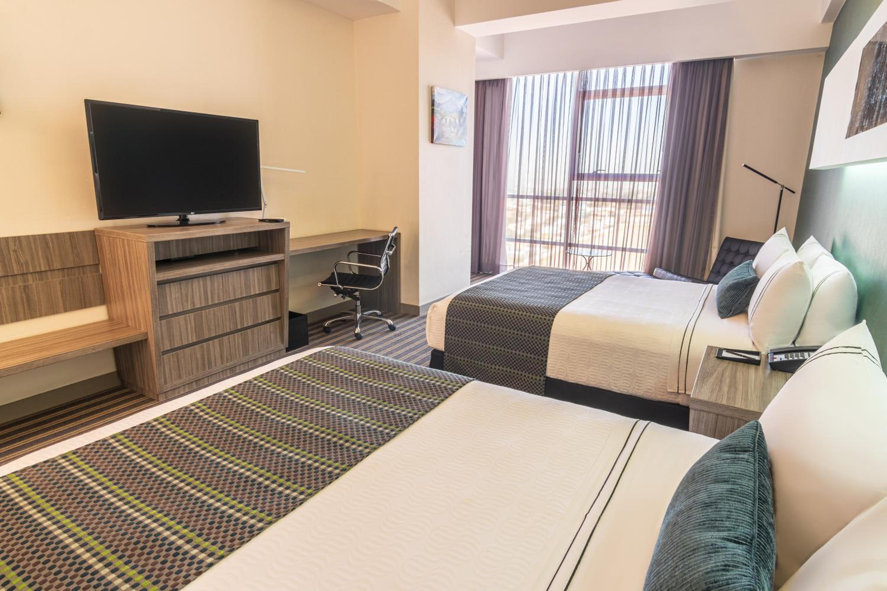 Standard Twin Room - Photo 1
