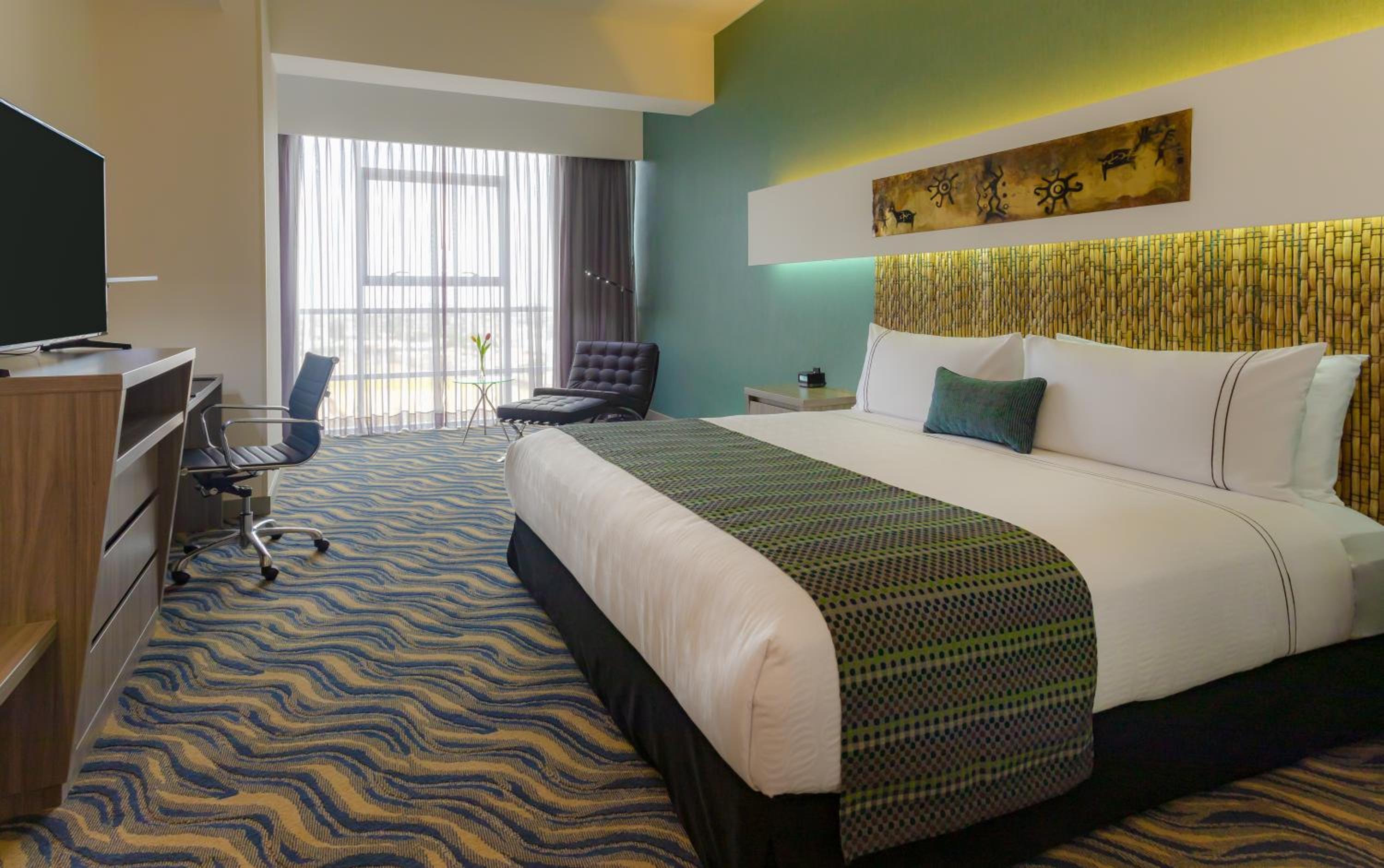 Executive King Room - Photo 4