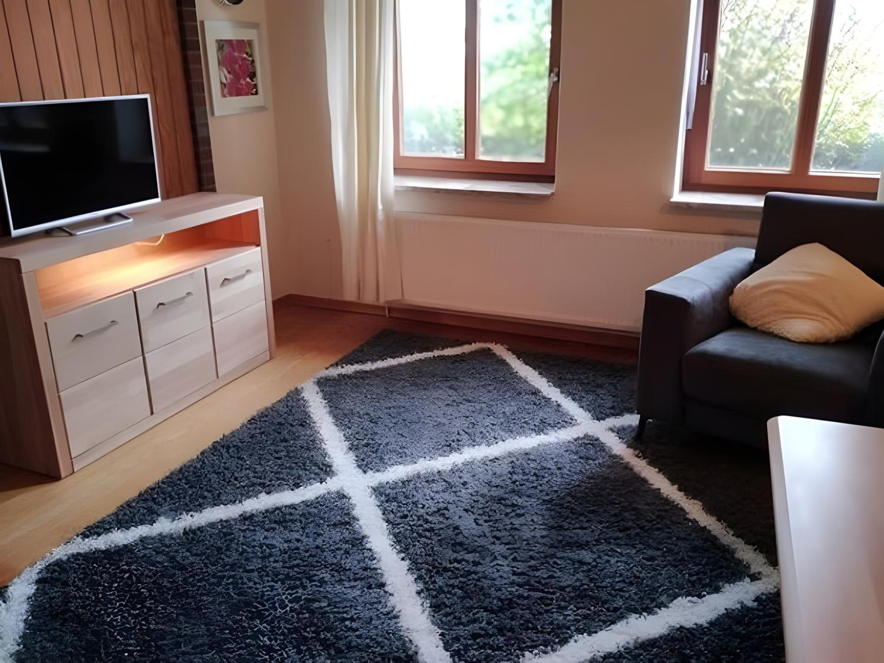 Two-Bedroom House photo 3