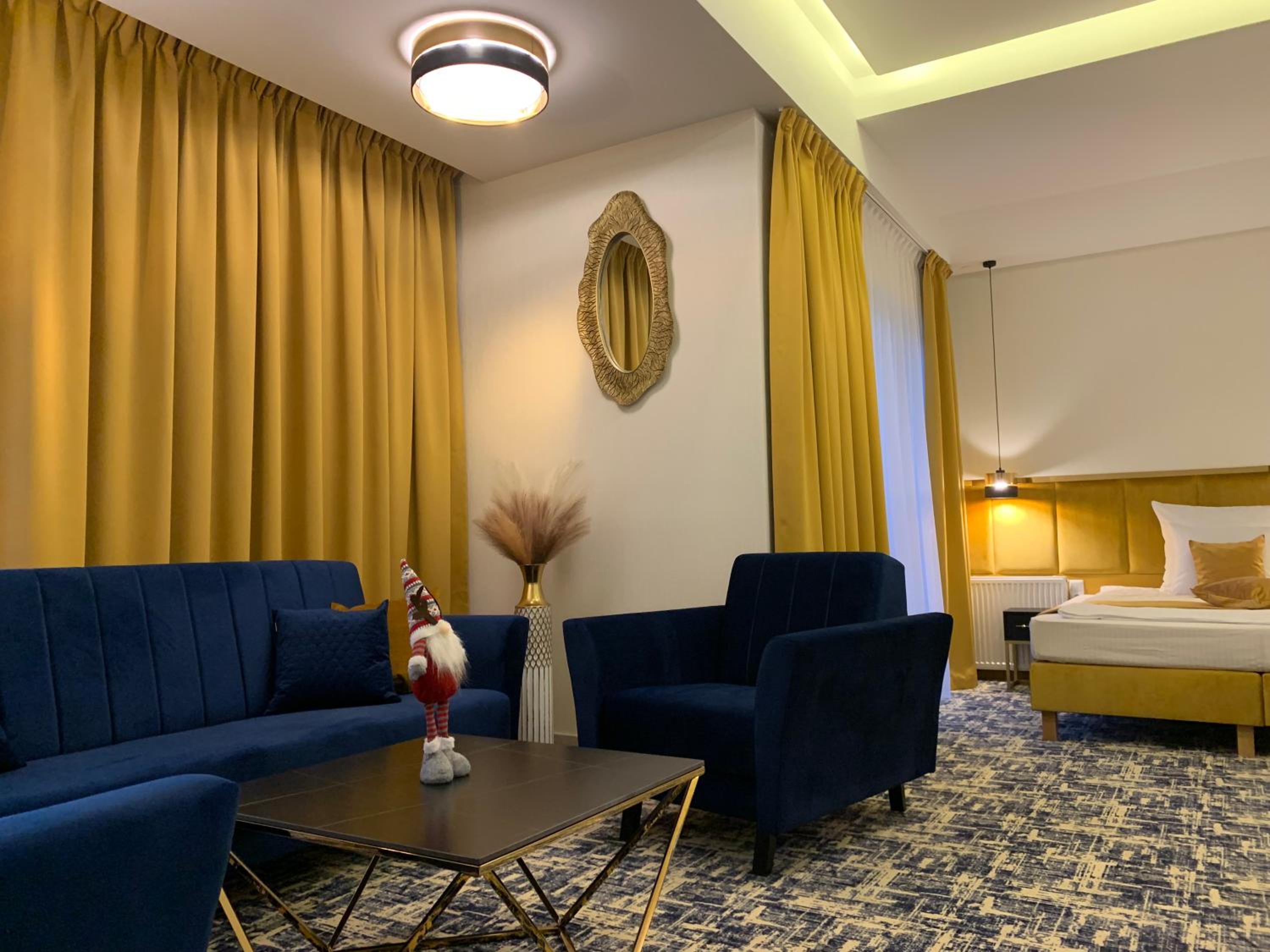Suite with Balcony photo 1