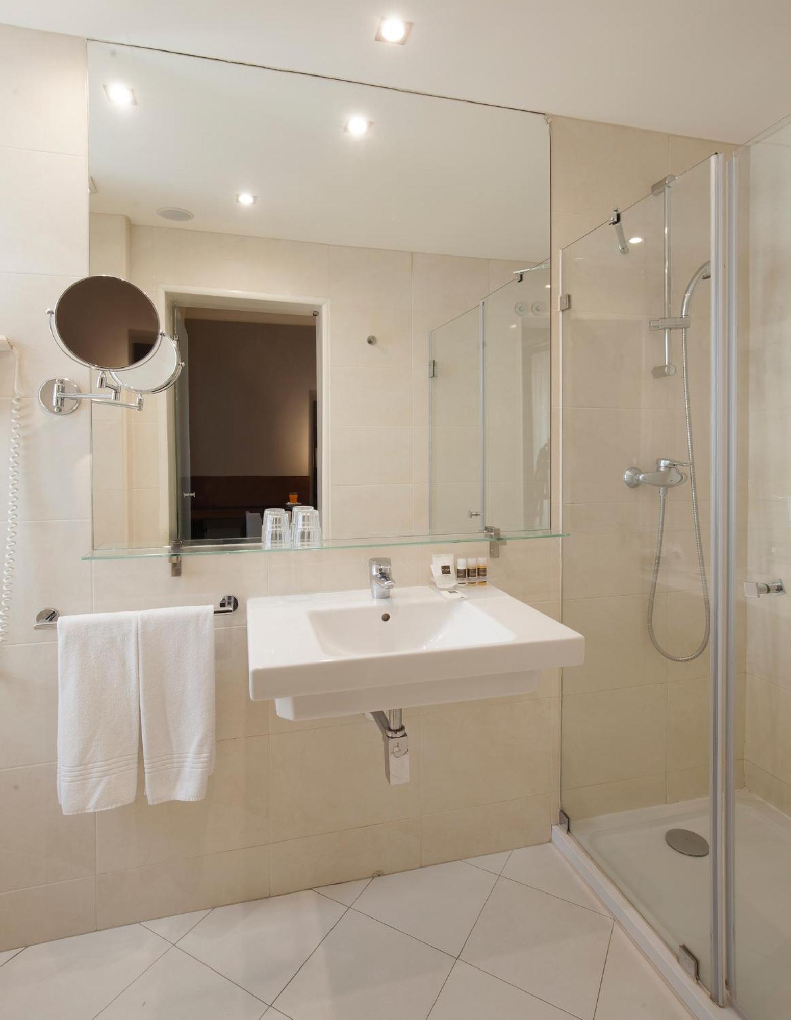 Superior Single Room