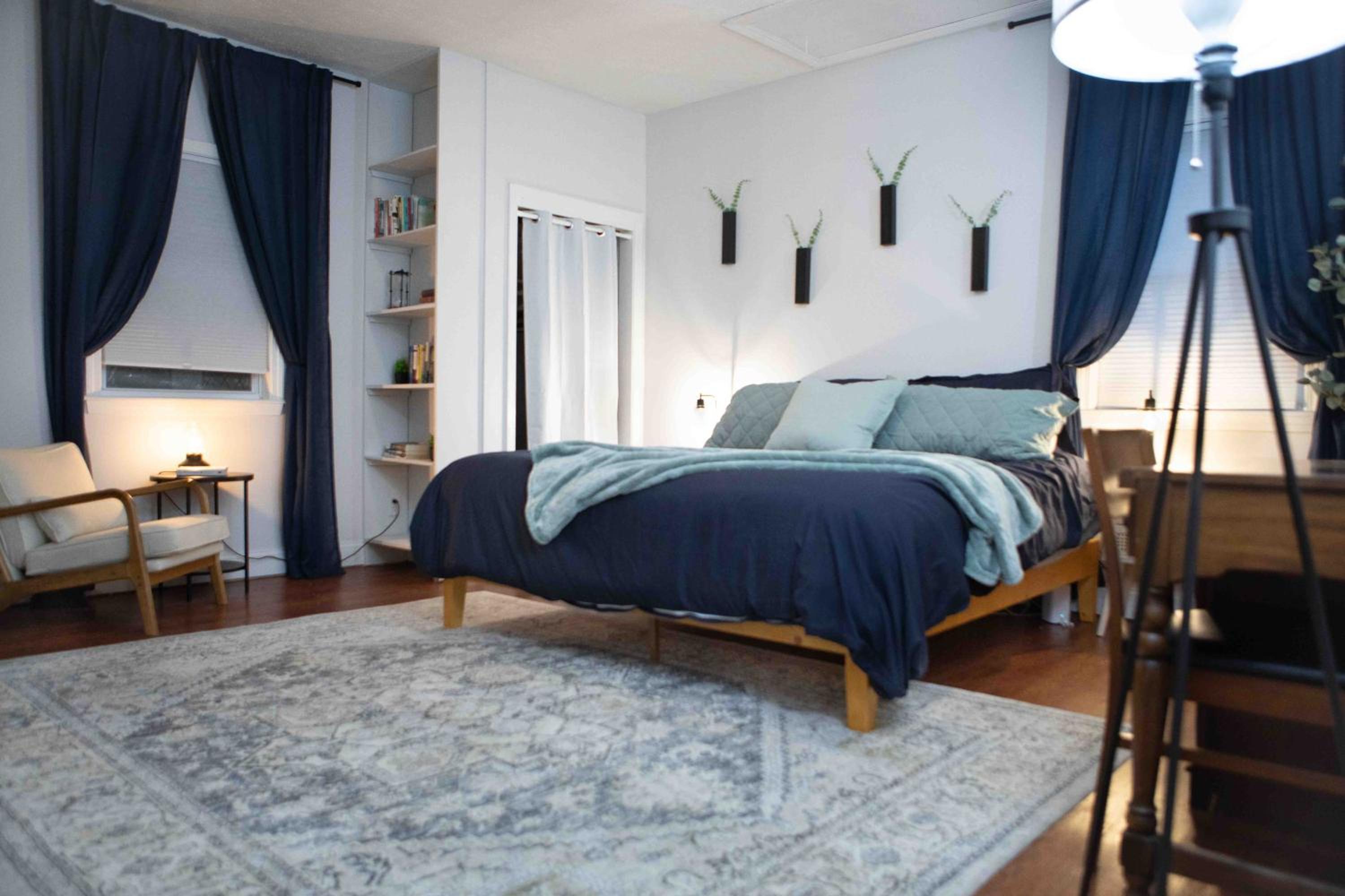 Three-Bedroom Home photo 3
