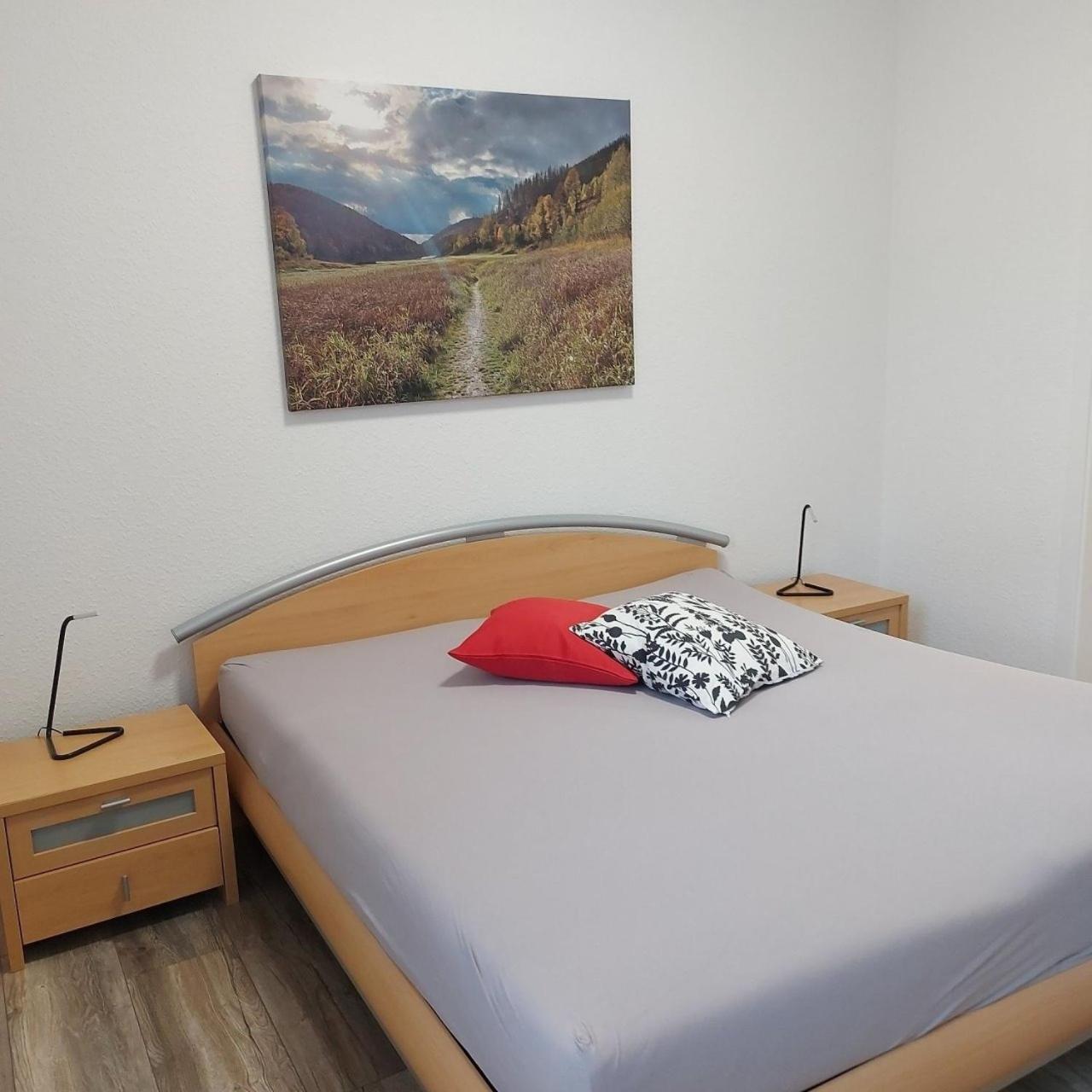 Apartment photo 2
