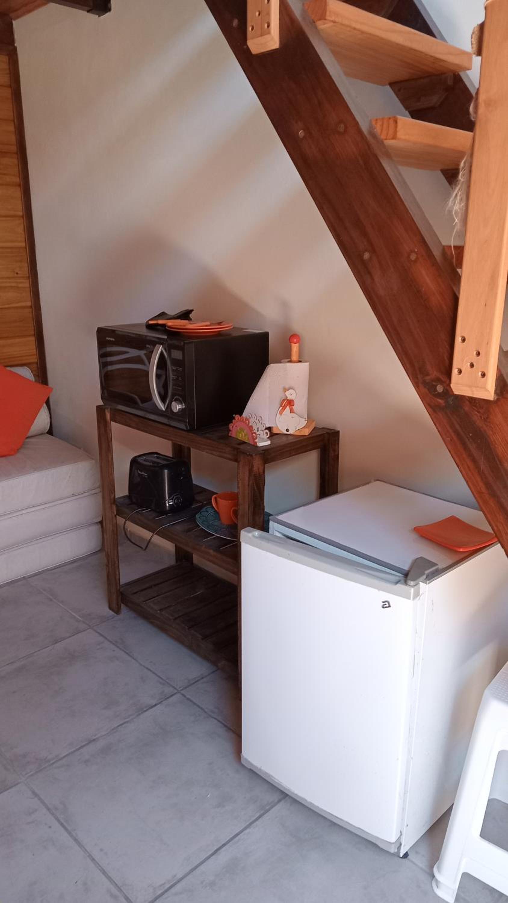 Studio Apartment (No Kitchen) photo 3