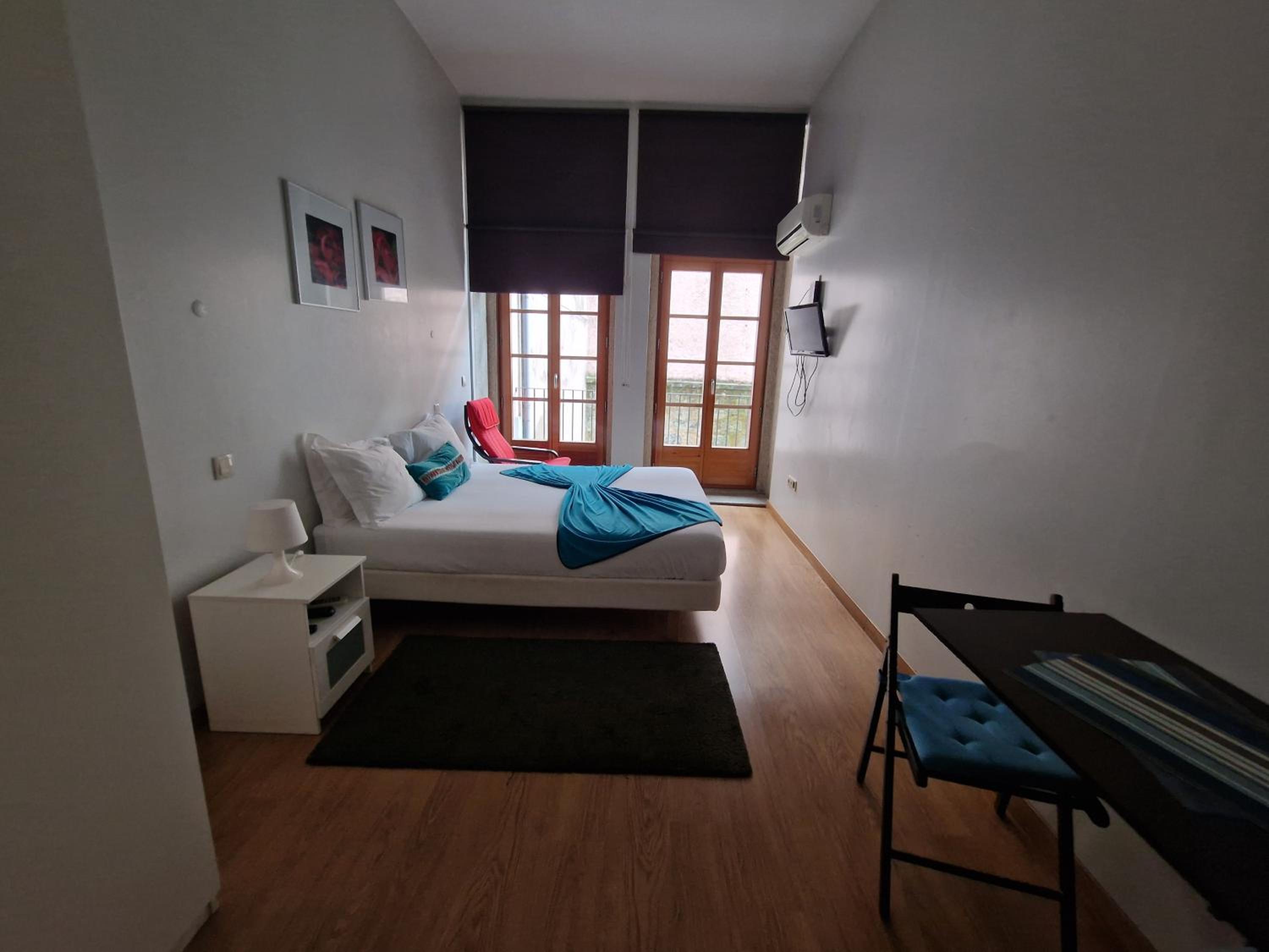 Studio Apartment with Double Bed - Photo 1