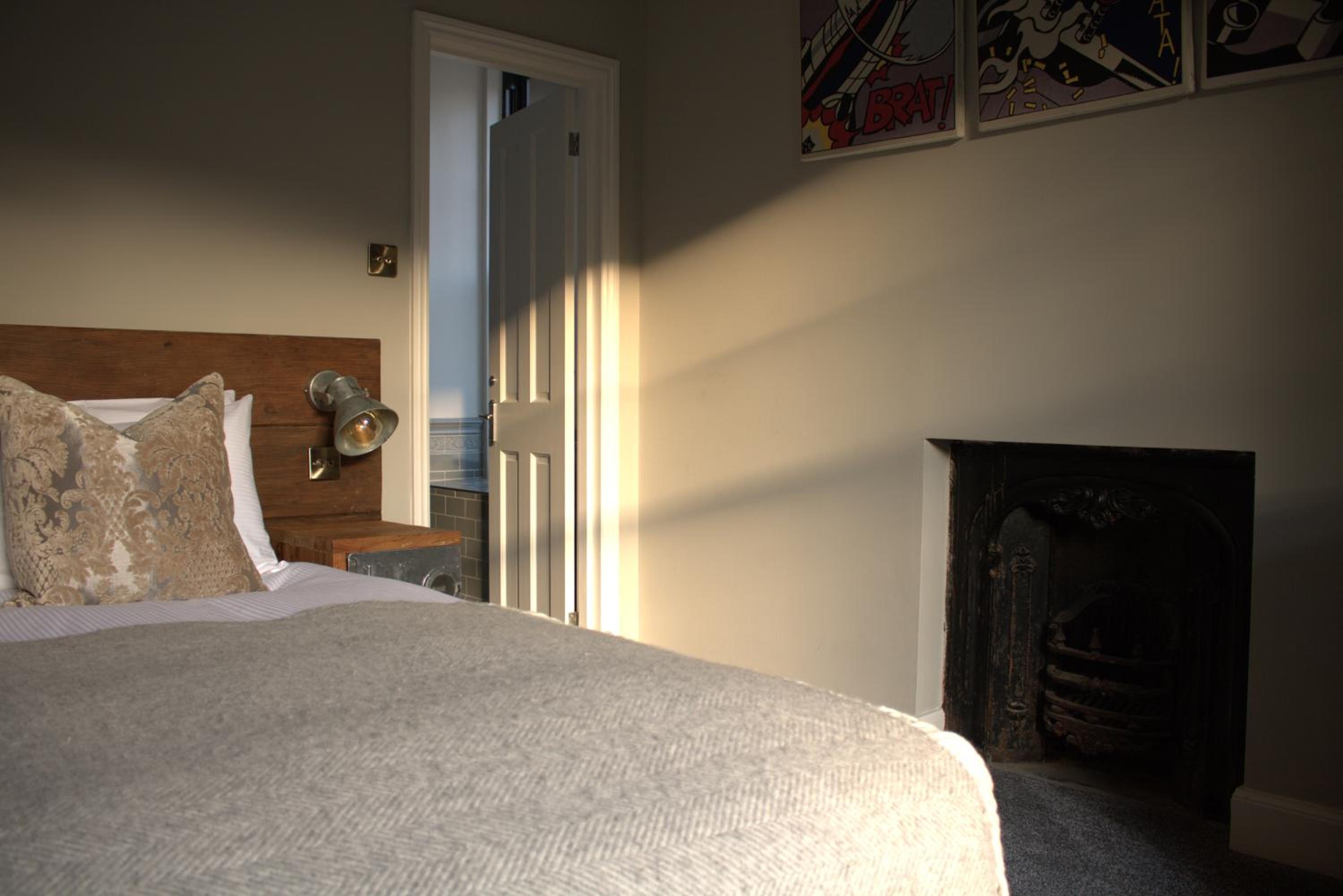 Superior Queen Room