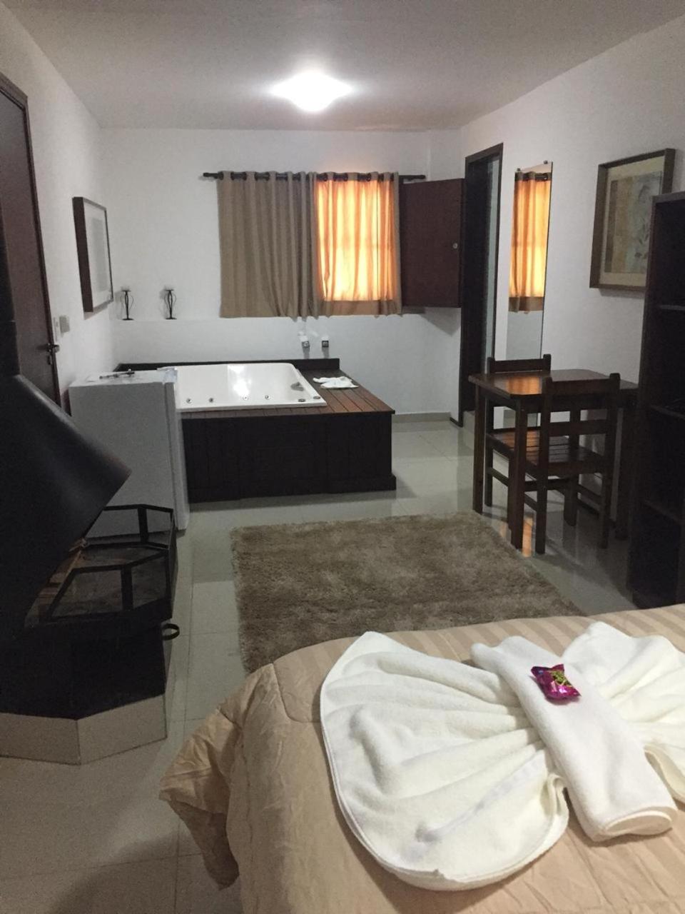 Double Room with Spa Bath photo 1