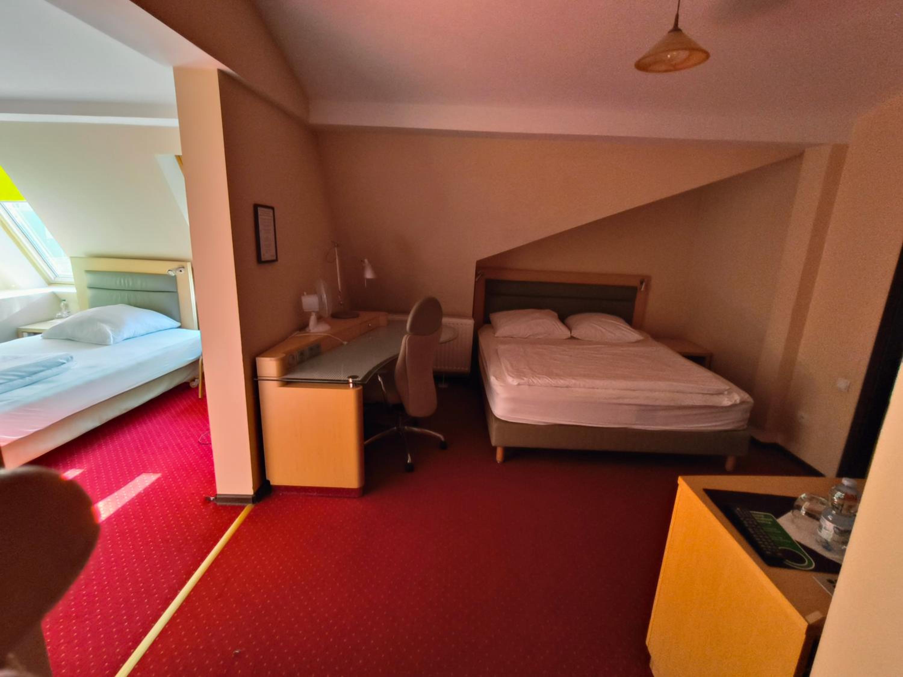 Triple Room - Photo 5