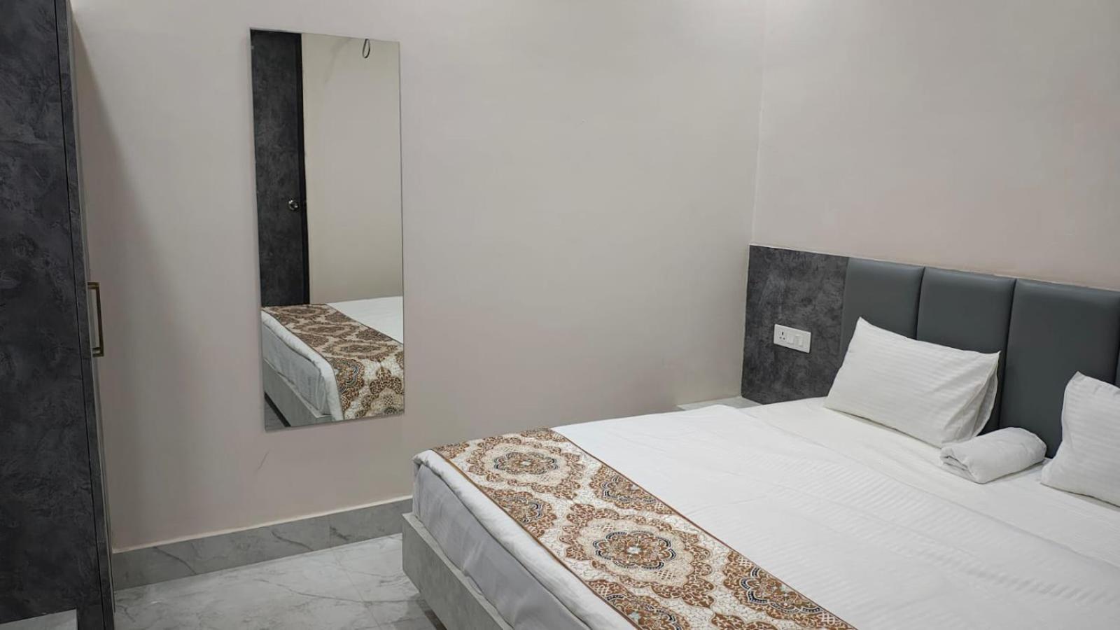 Double Or Twin Room photo 1