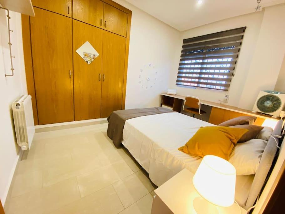 Casa de cinco habitaciones