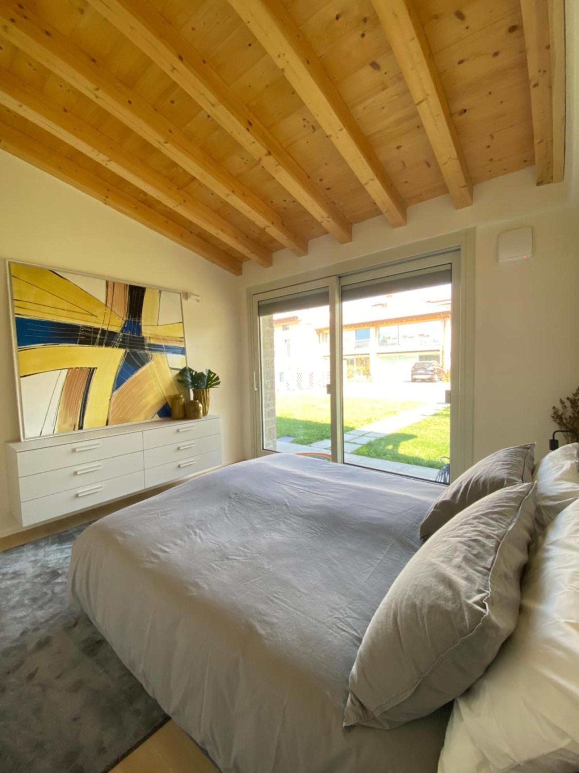 Superior One-Bedroom Apartment photo 3