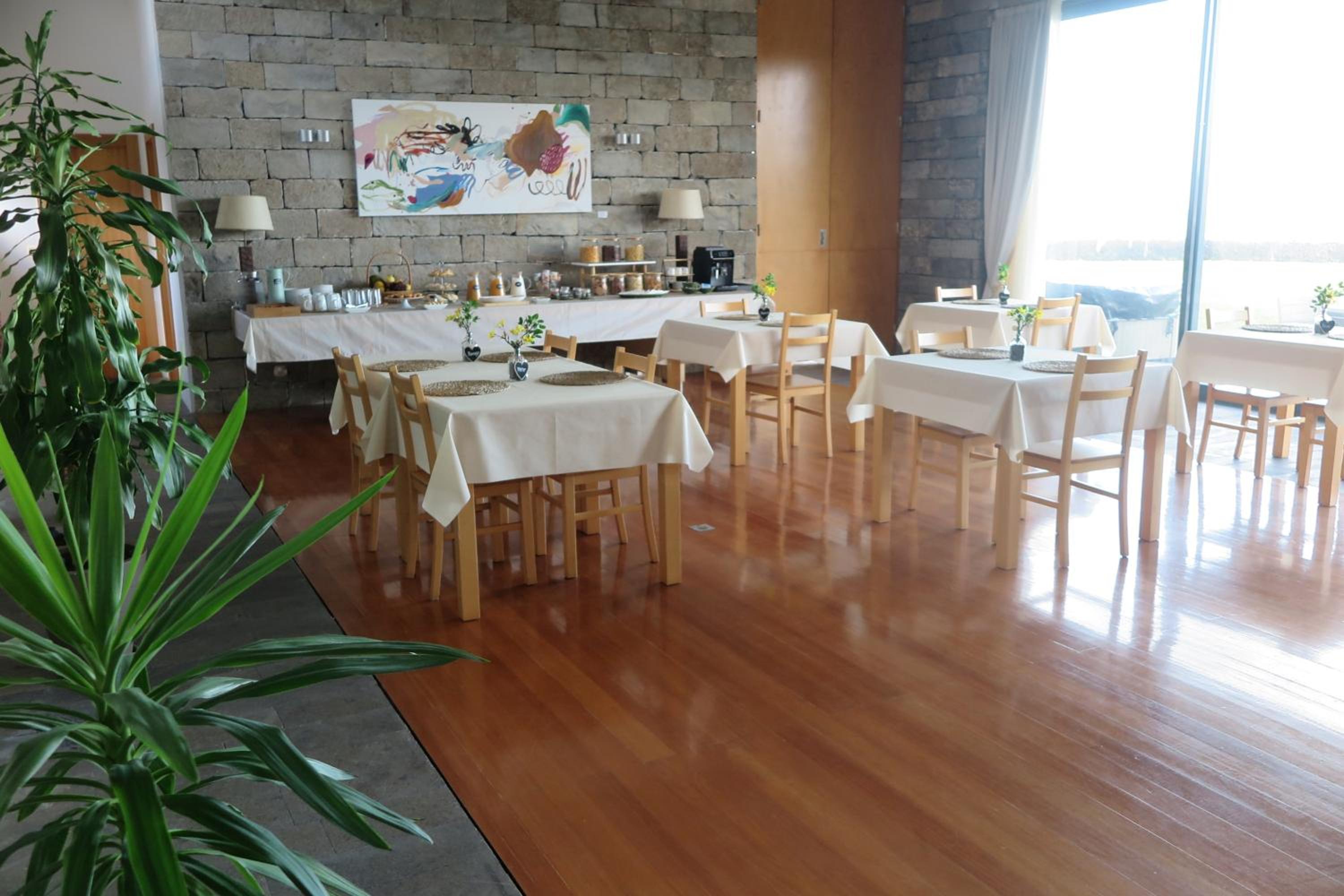 Family Room - Photo 10