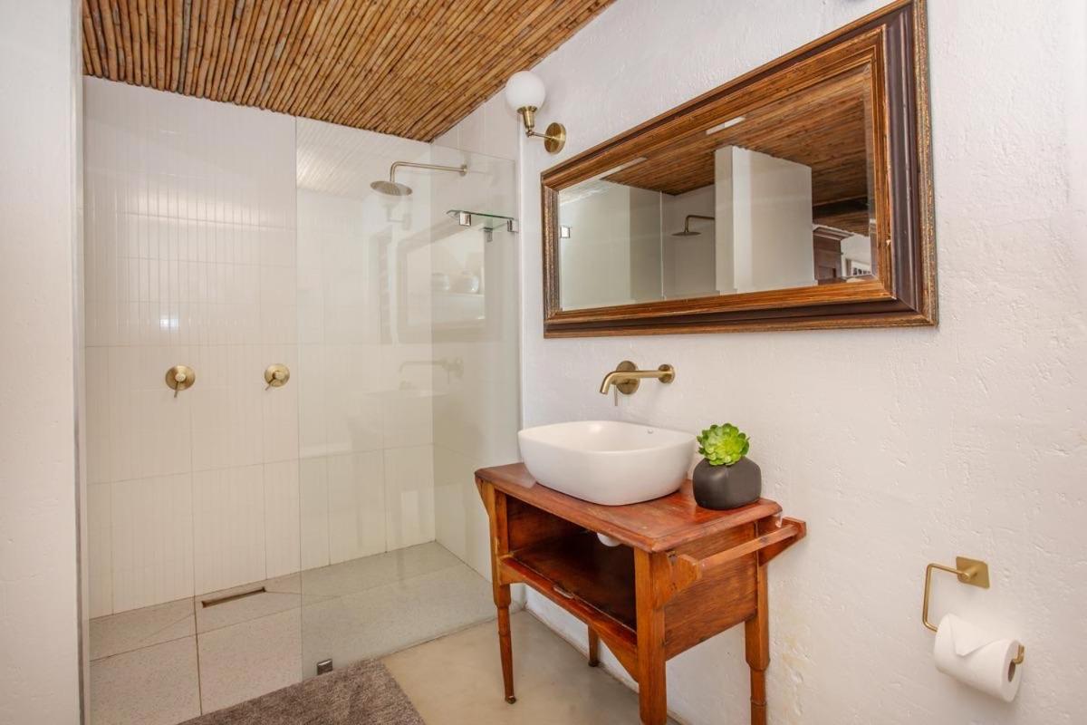 Four-Bedroom House - Photo 47