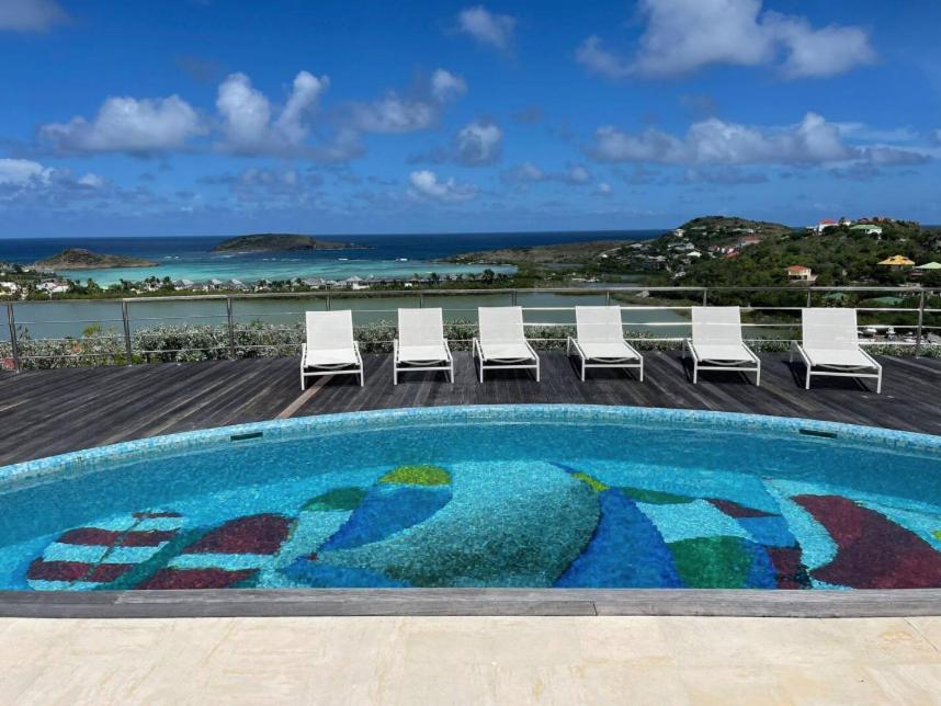 Villa with Sea View photo 2