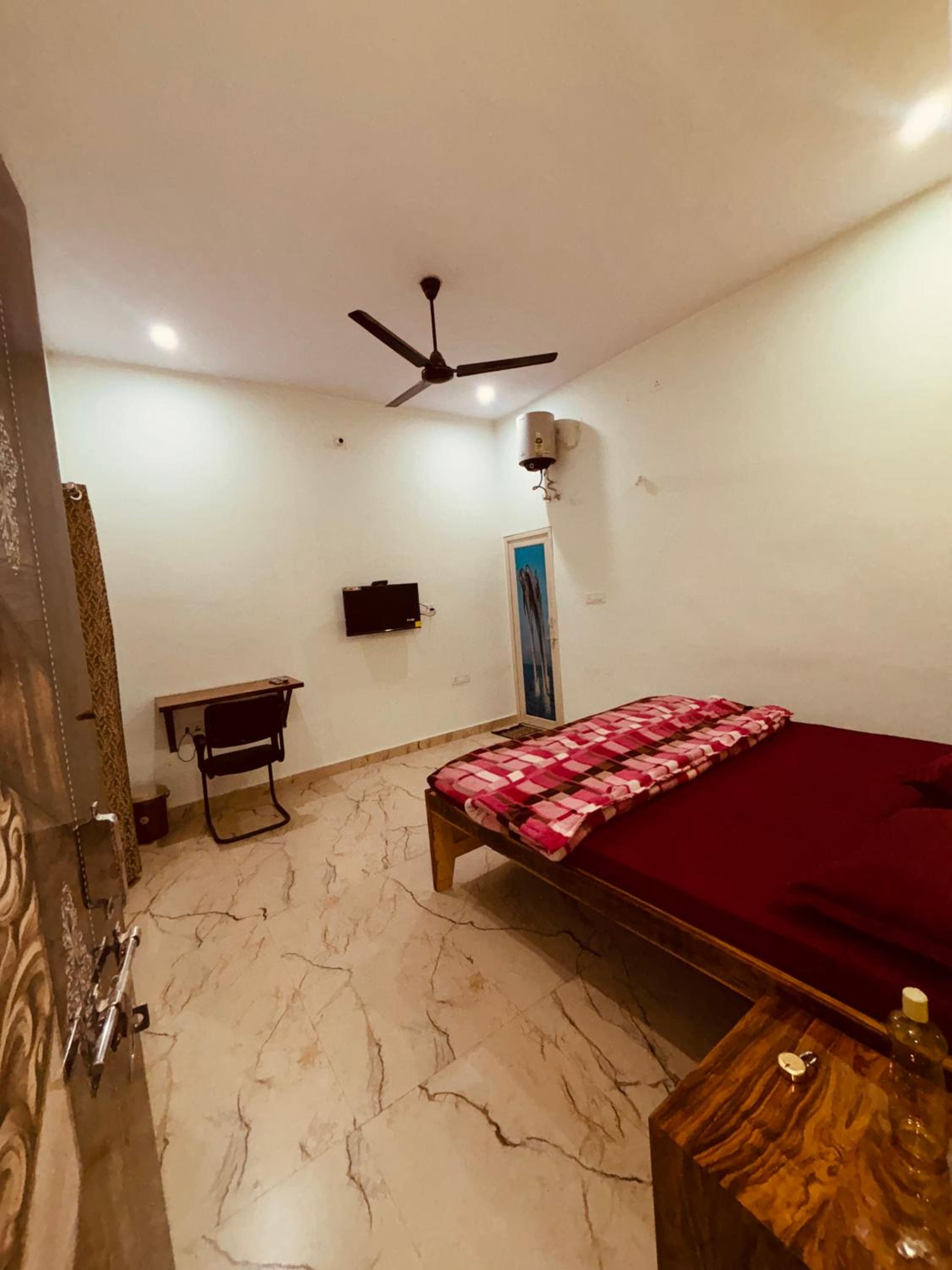 Deluxe Double Room photo 3