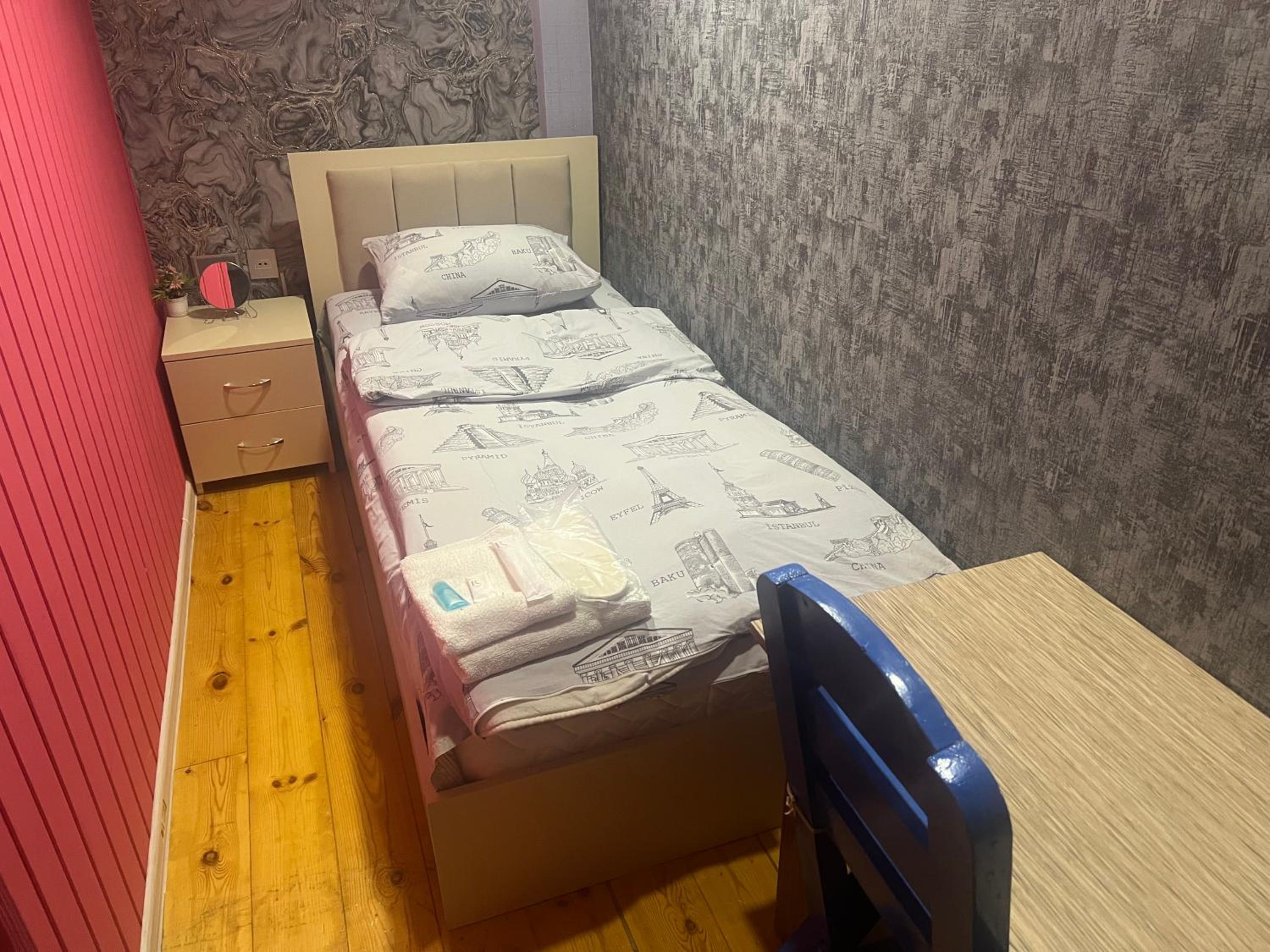 Budget Single Room photo 2