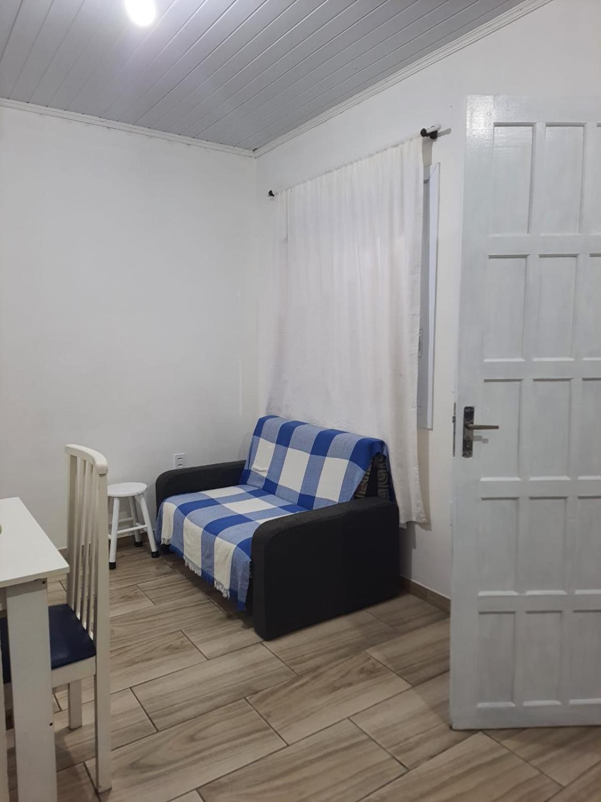 Two-Bedroom House photo 3