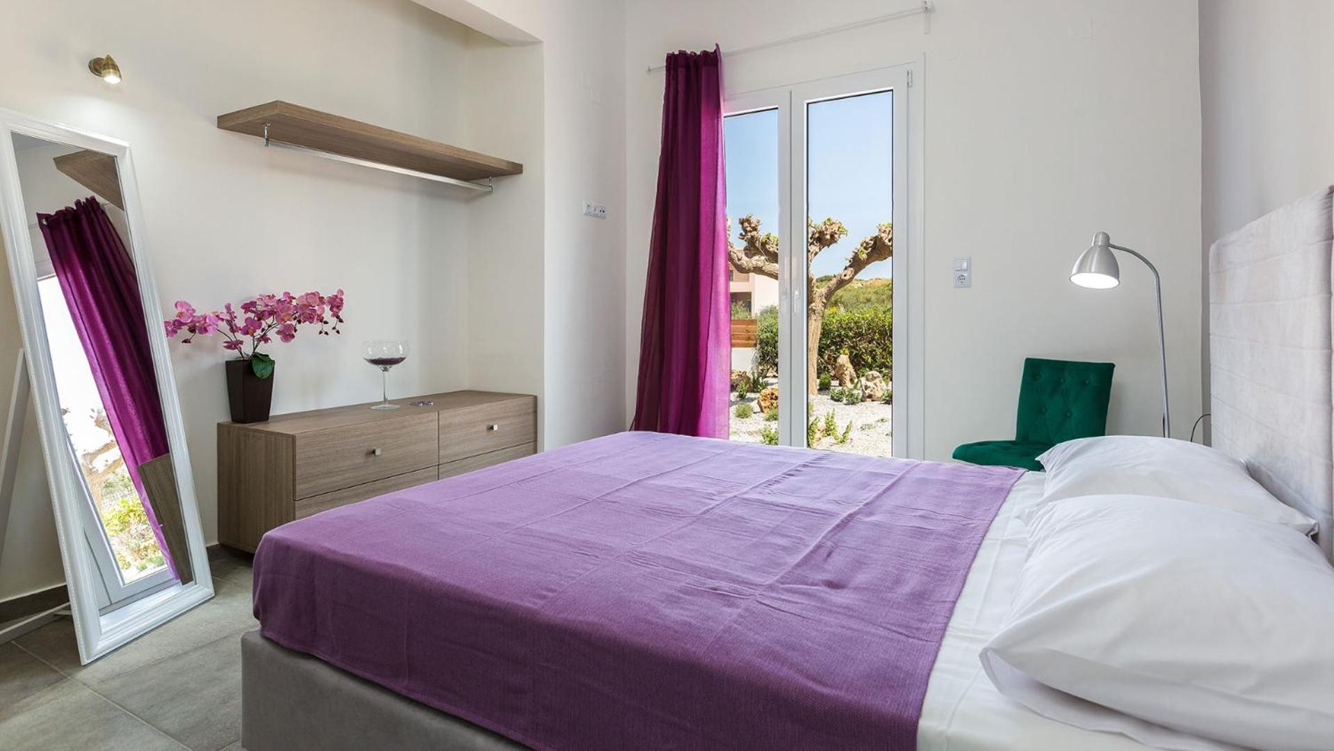 Villa photo 1