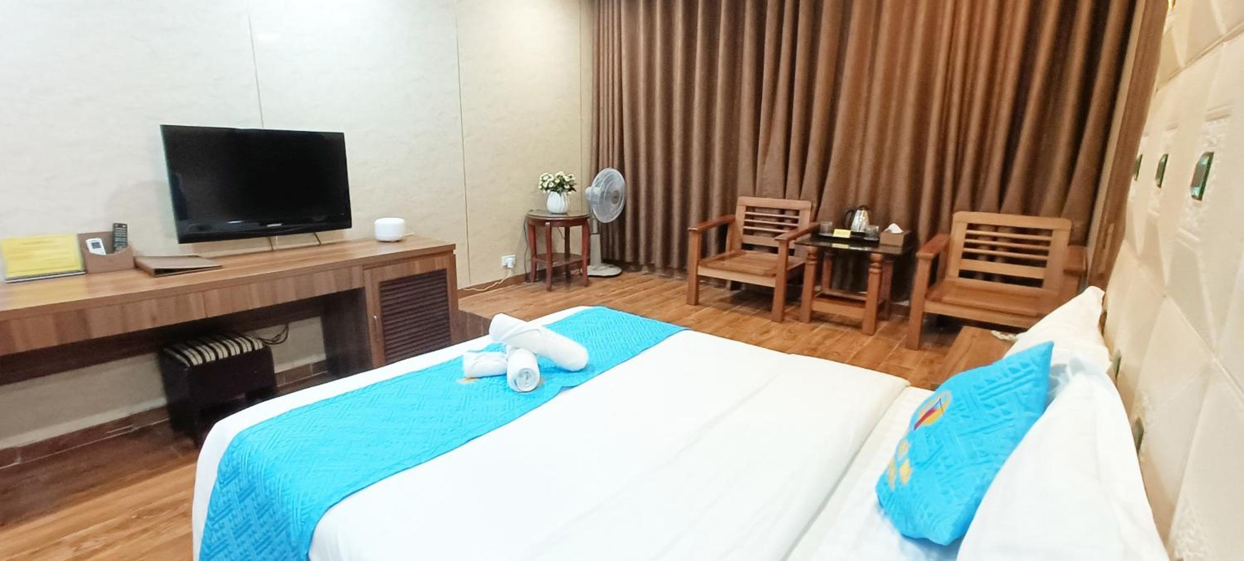 Deluxe Family Room