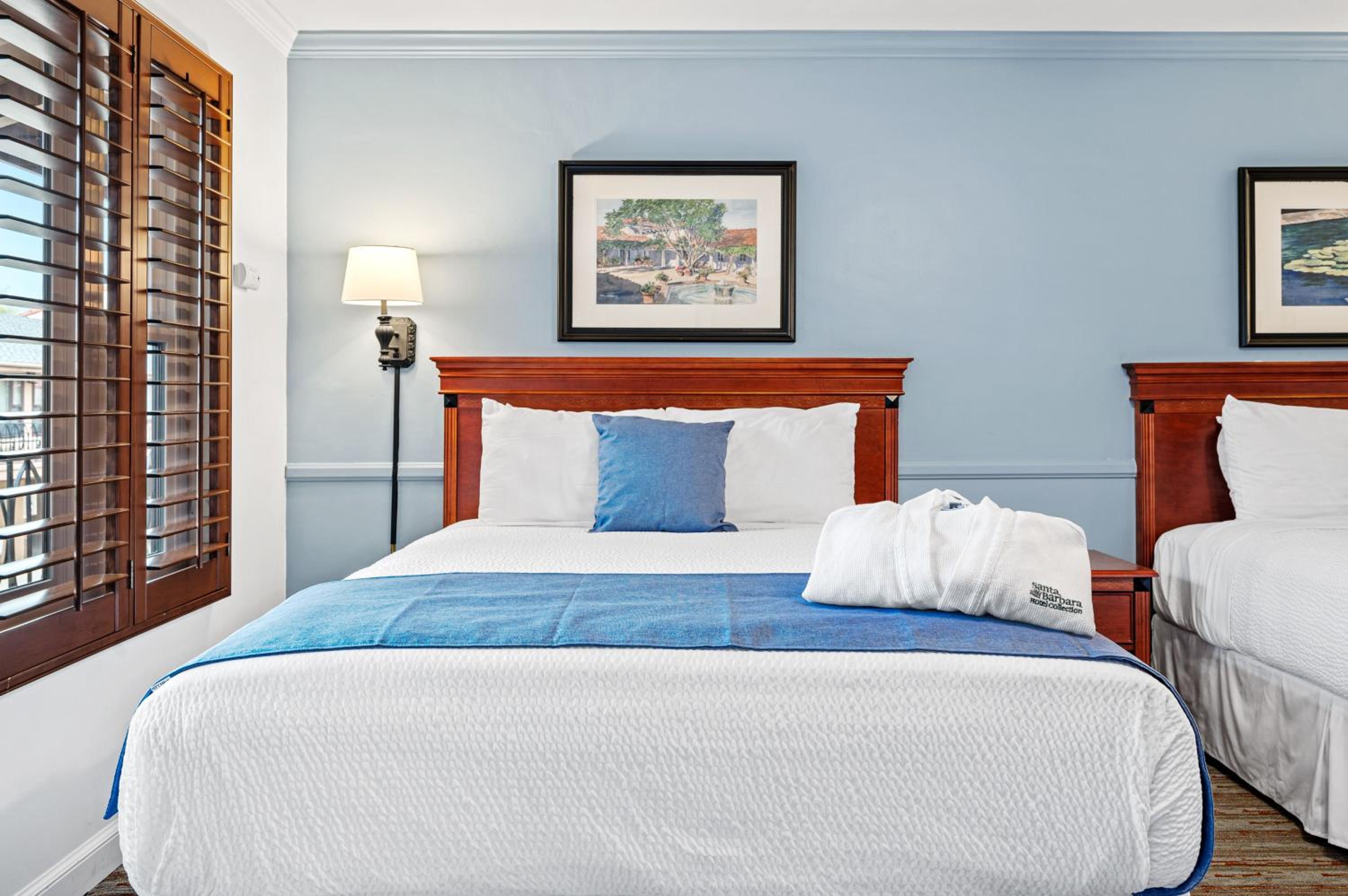 Double Queen Room photo 2