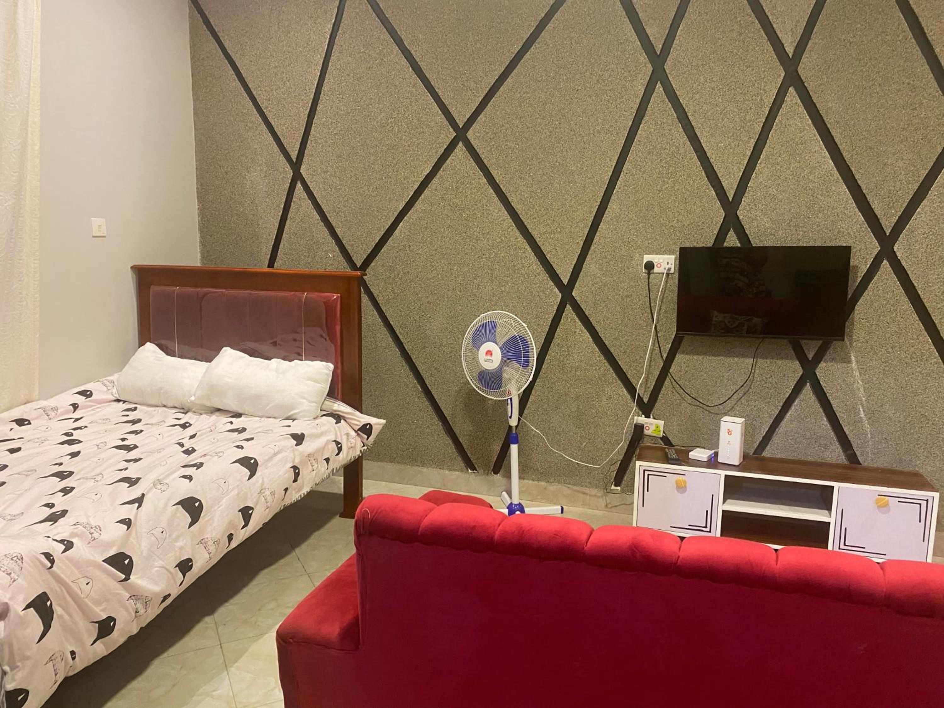 Studio Apartment With One Double Bed photo 1