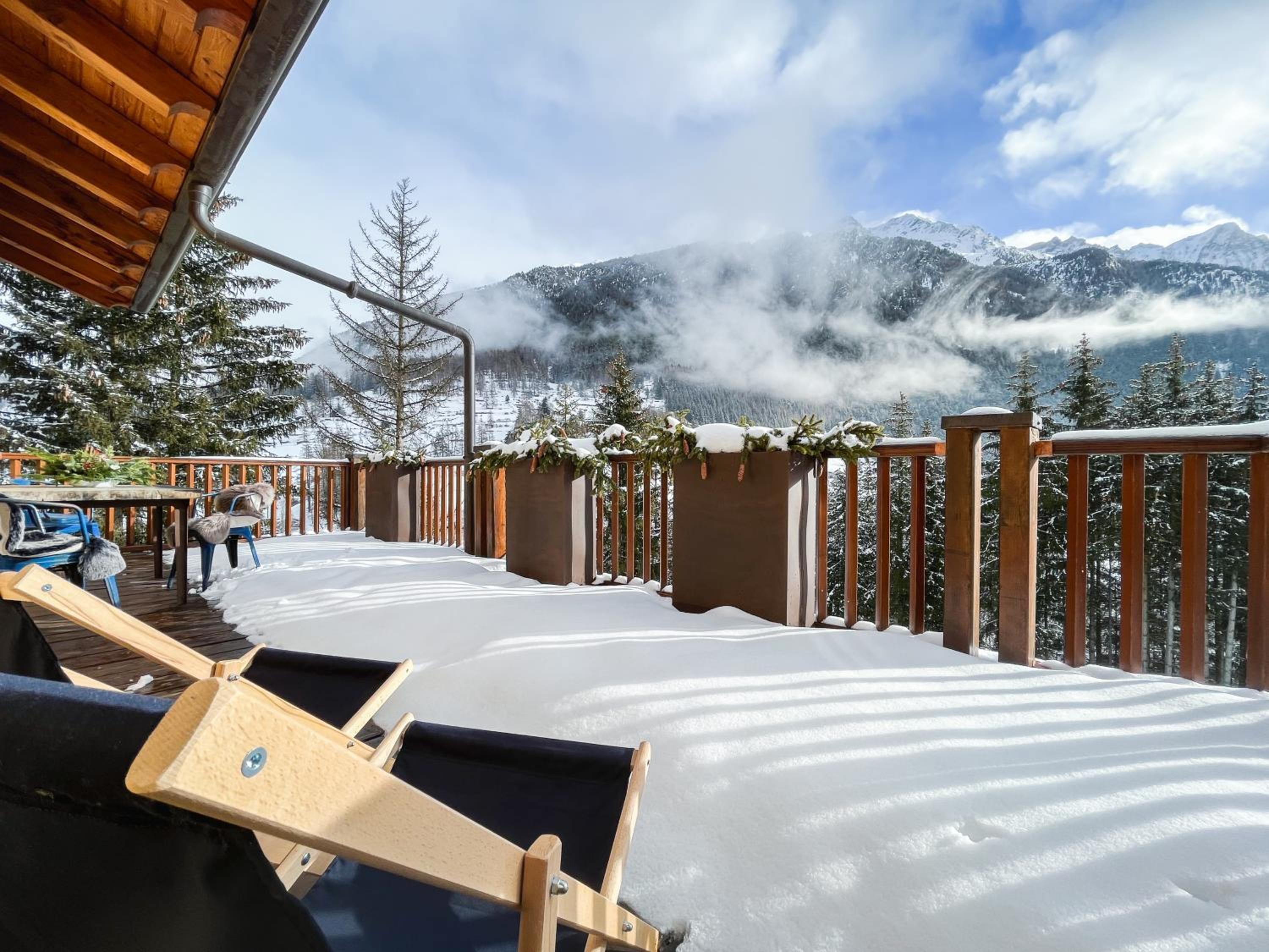 Suite With Mountain View photo 3