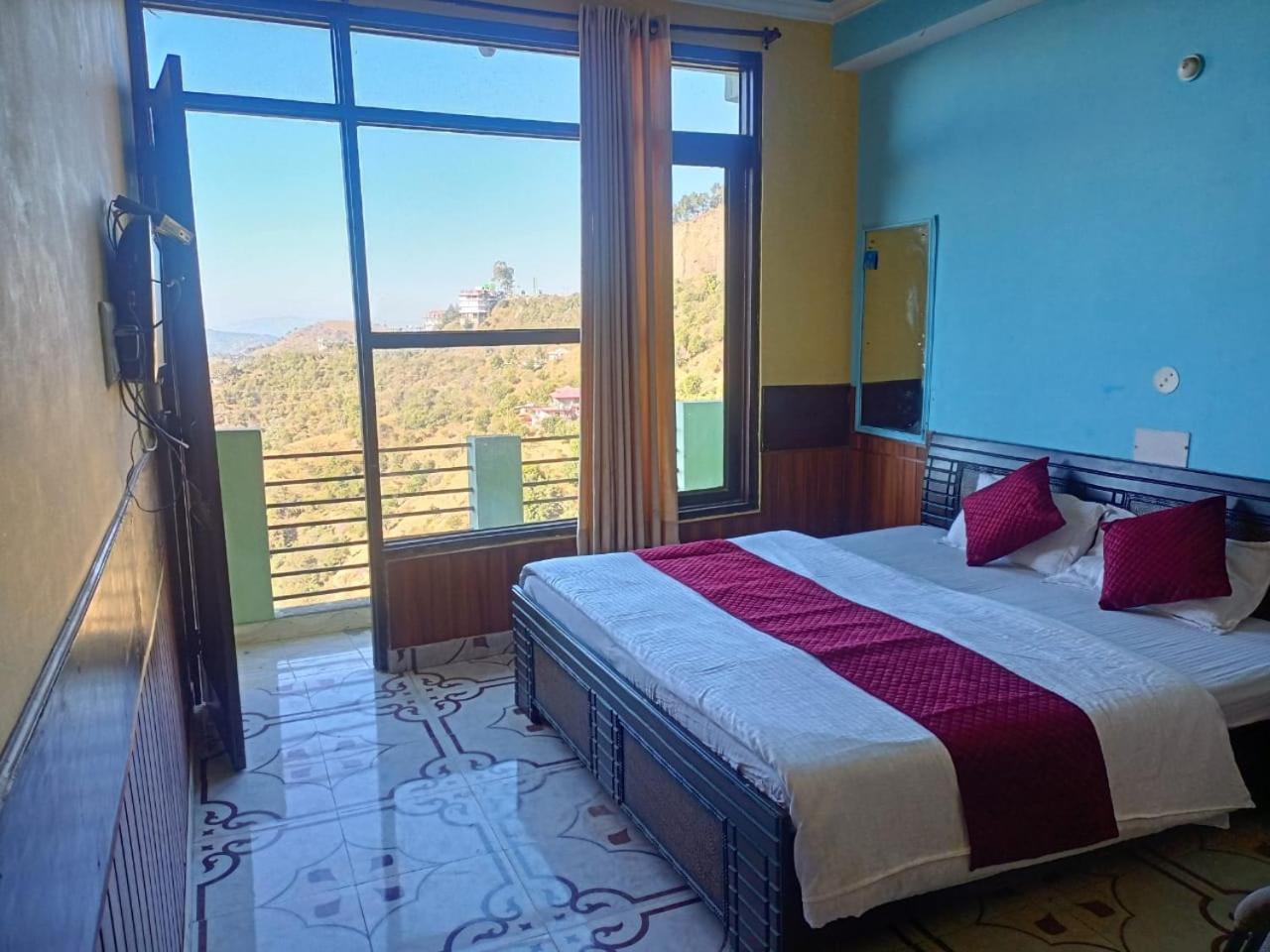 Double Room with Mountain View photo 2
