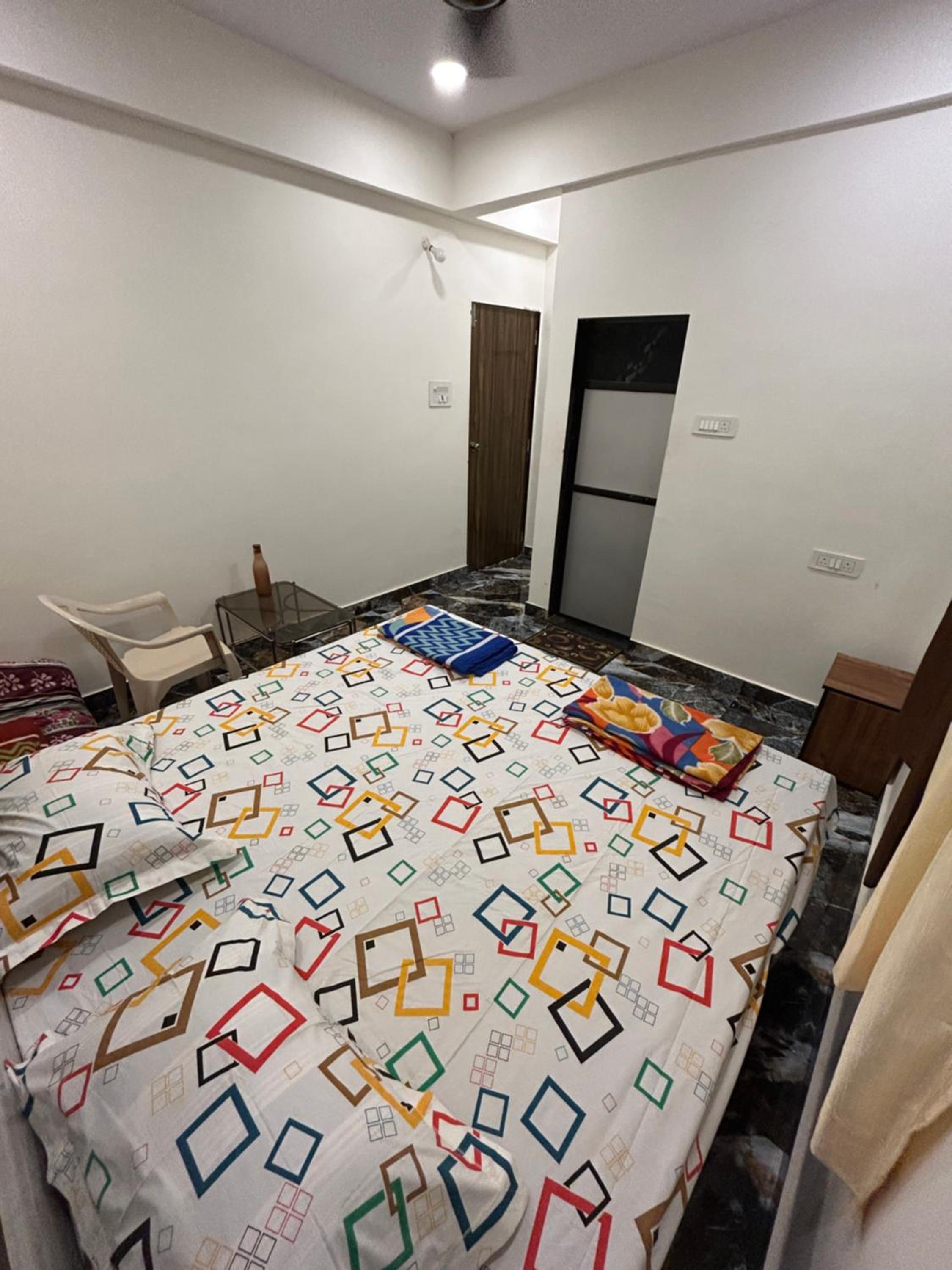 Family Room With Private Bathroom photo 1