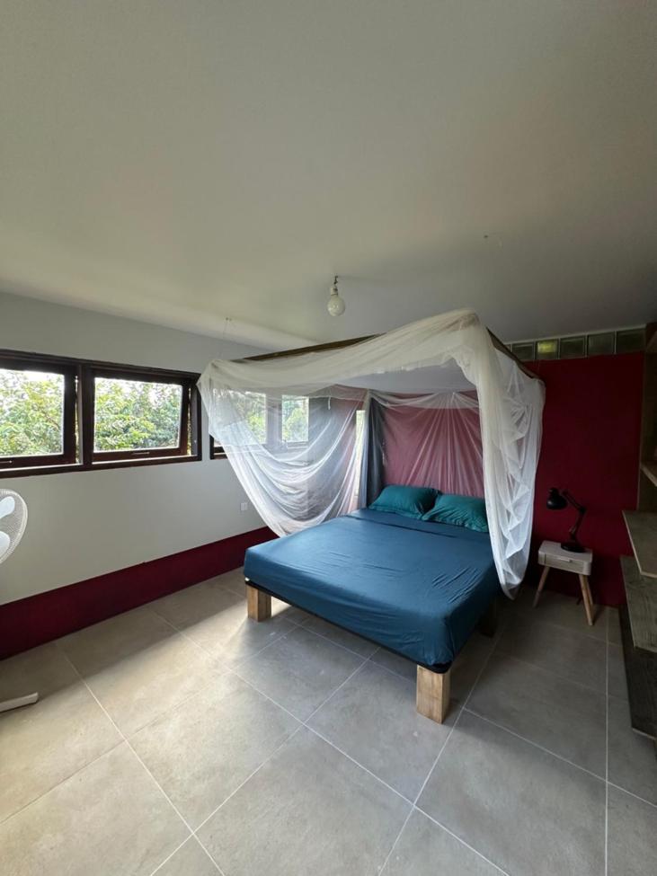 One-Bedroom House photo 1