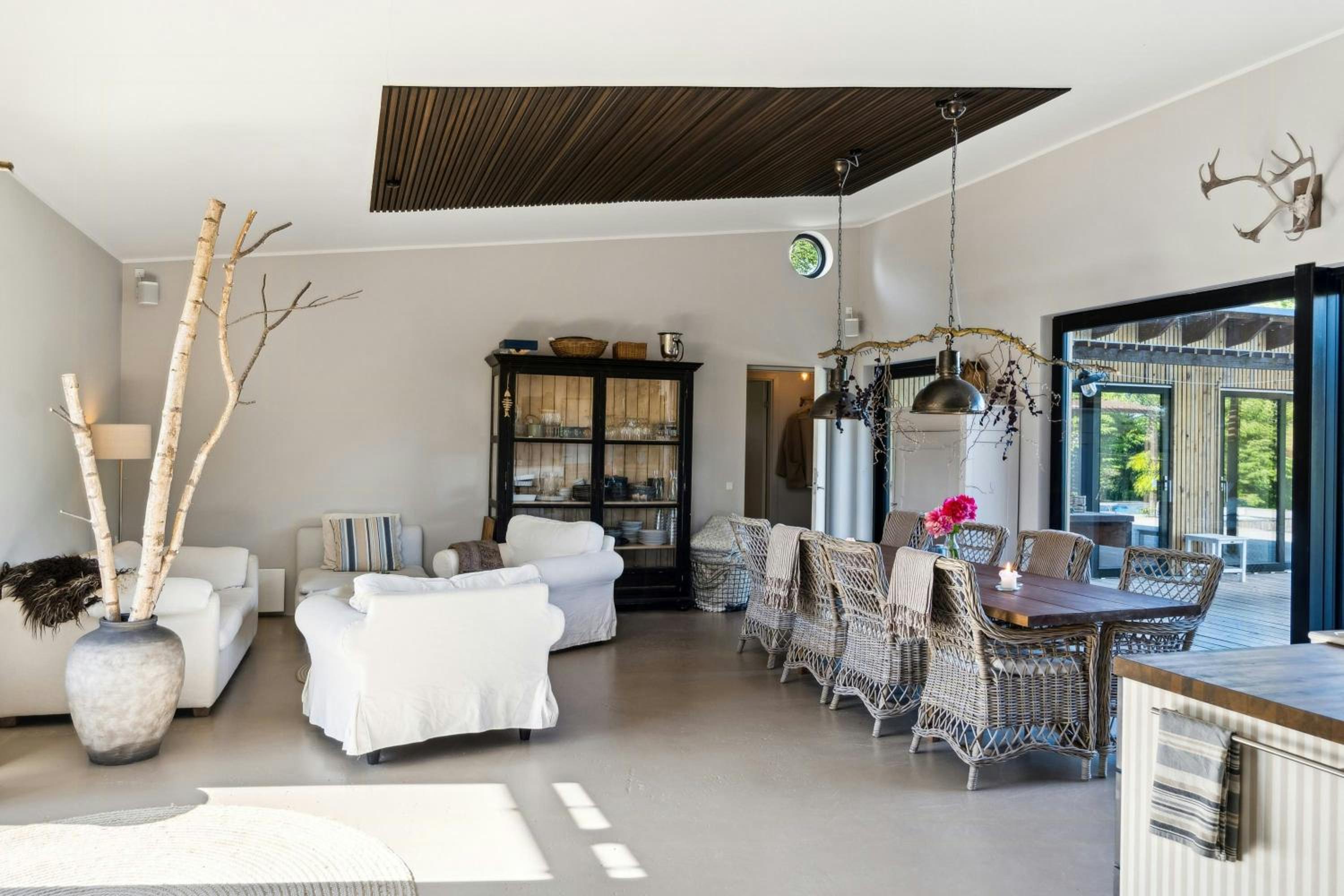 Five-Bedroom Holiday Home photo 1