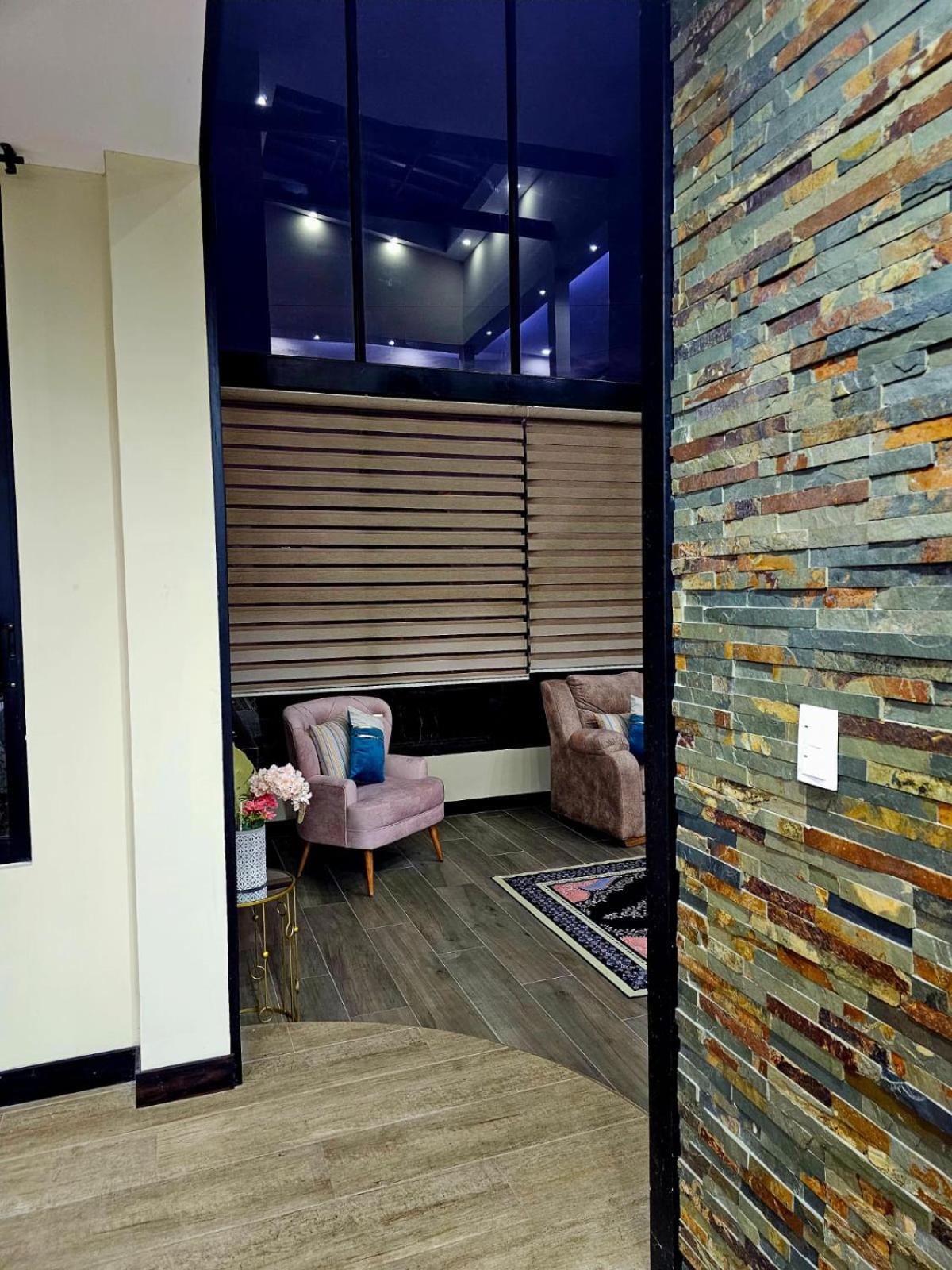Villa photo 1