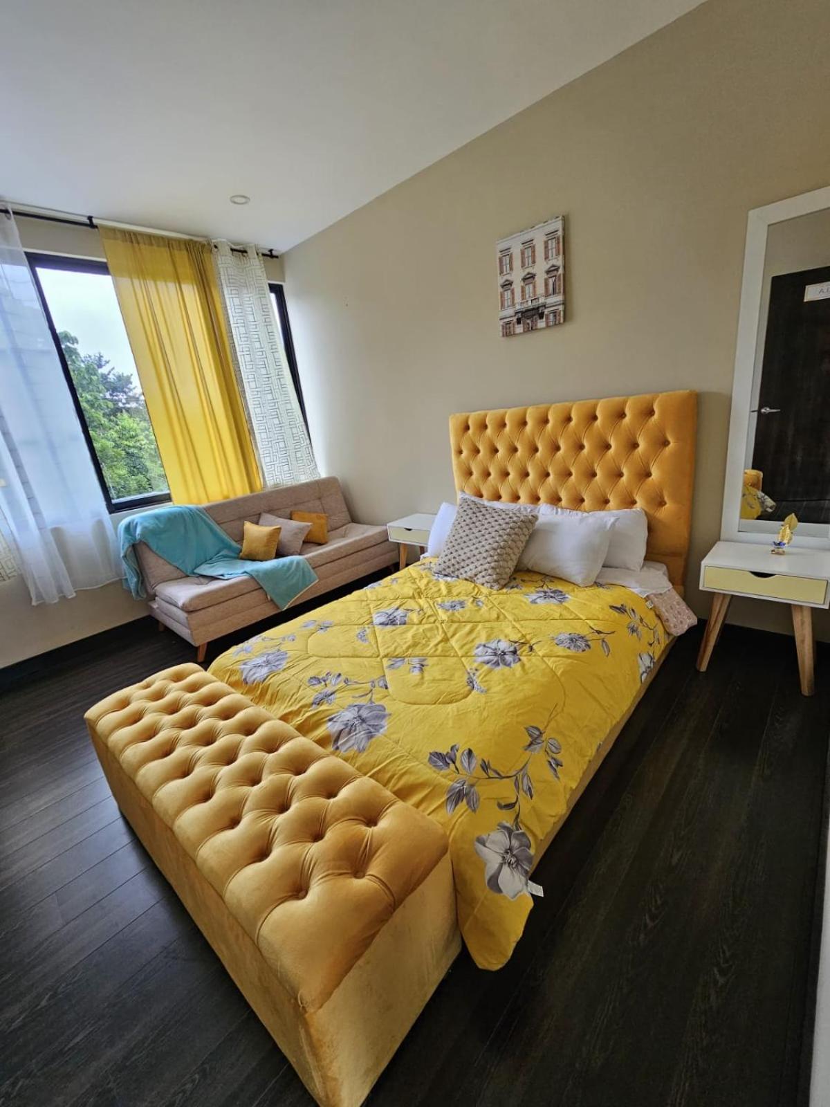 Villa photo 2