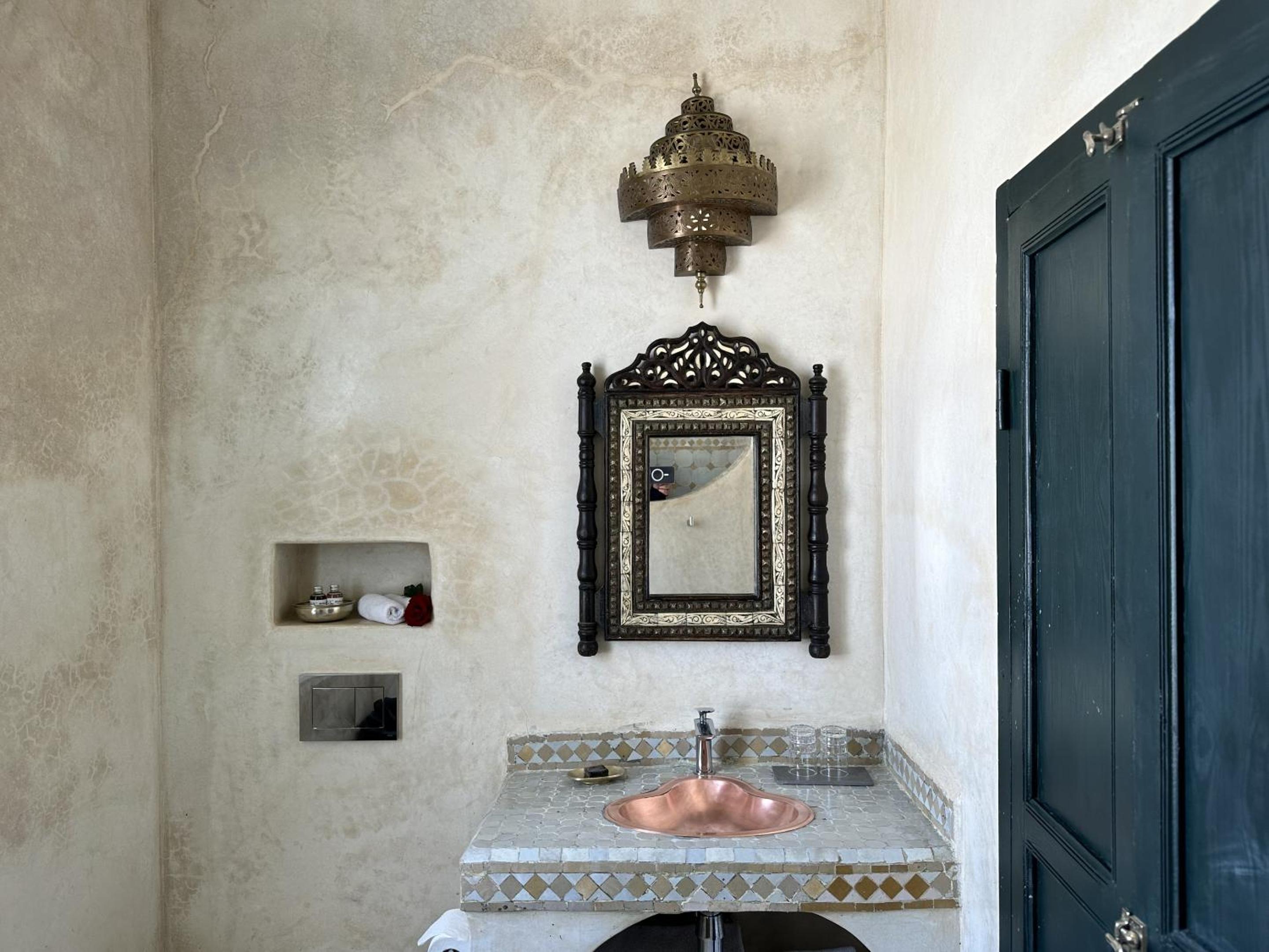 Superior Double Room - Photo 9
