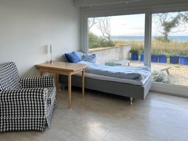 Four-Bedroom Vacation Home photo 3