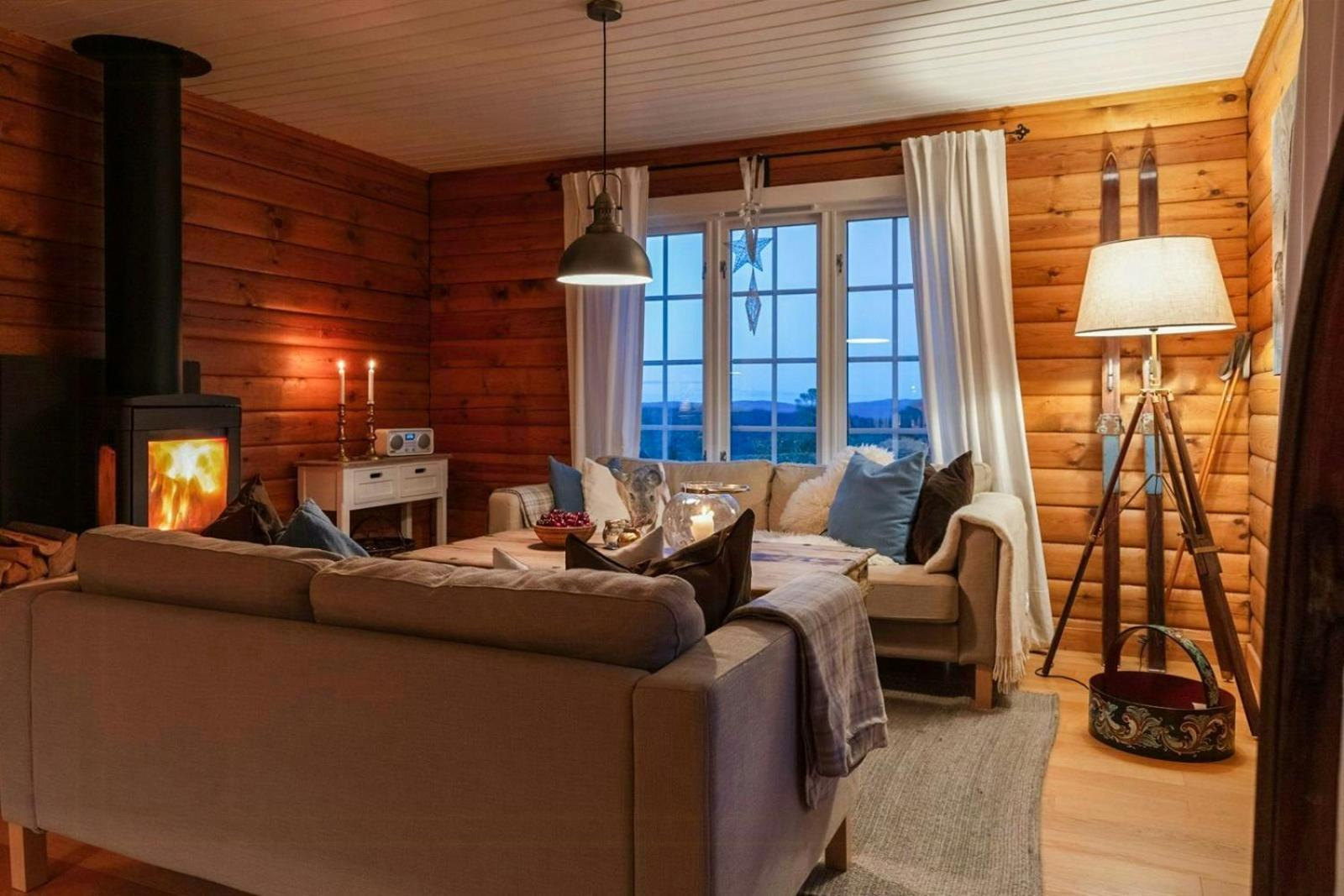 Four-Bedroom Holiday Home photo 1