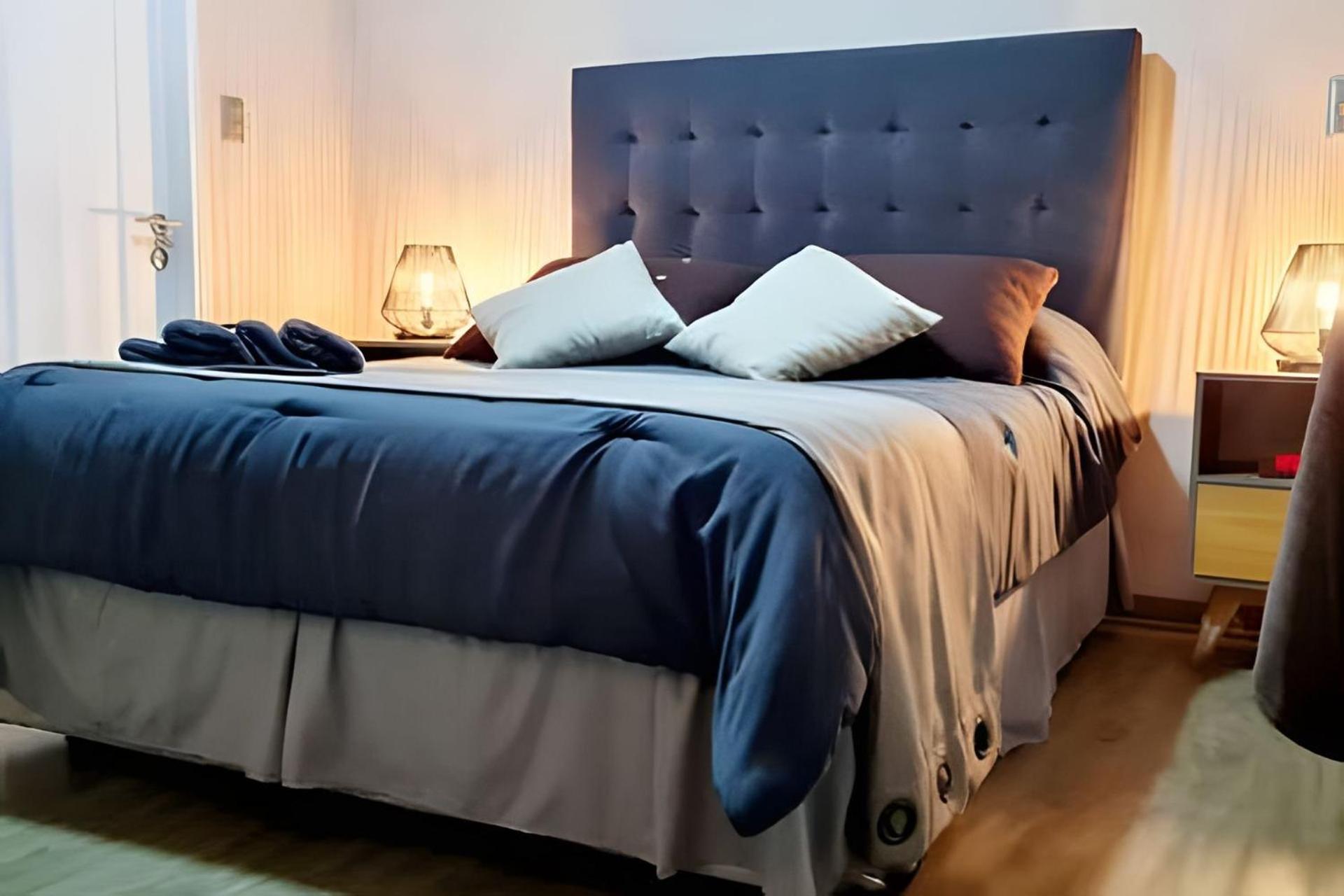 One-Bedroom Apartment with City View photo 3