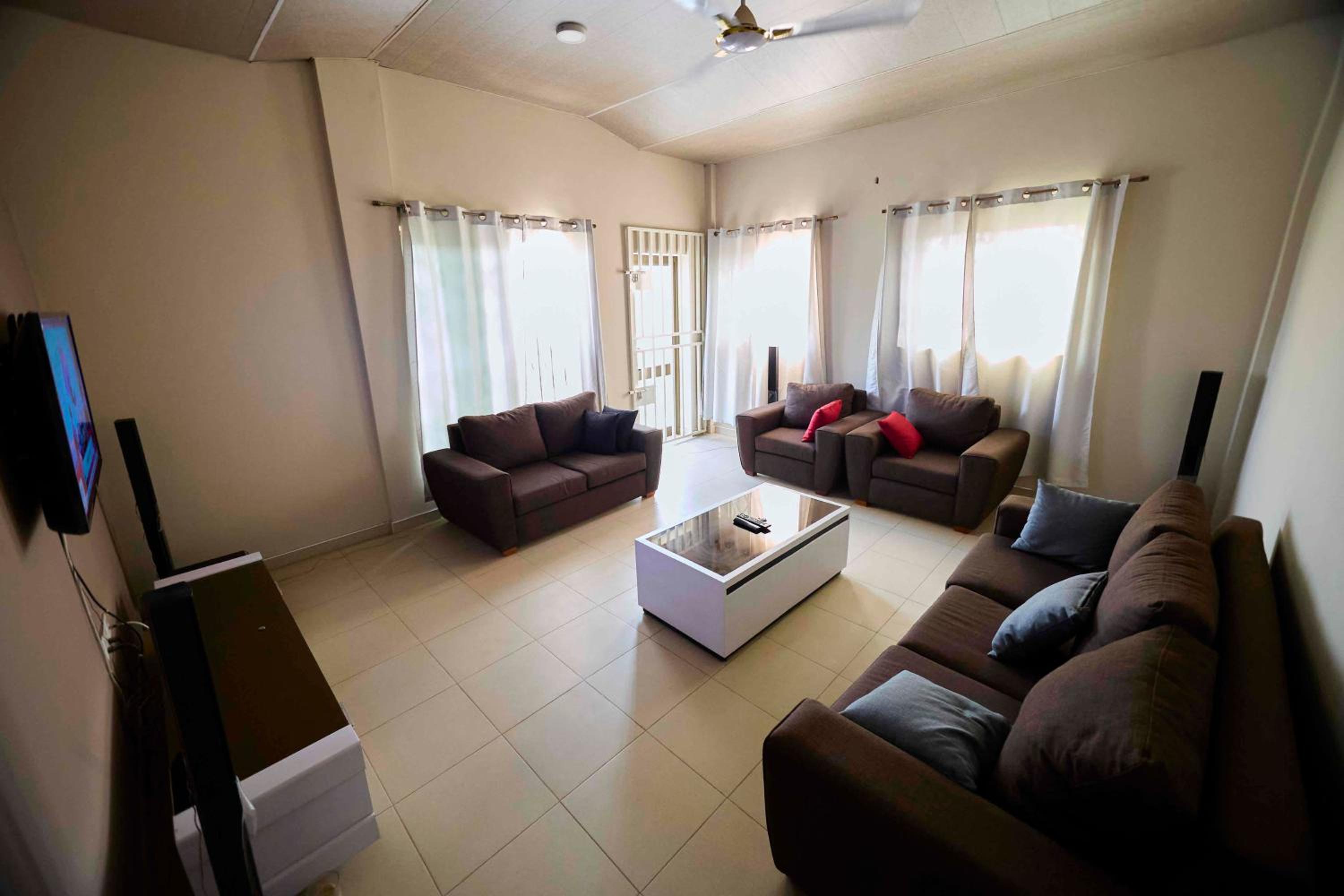 Apartment photo 1