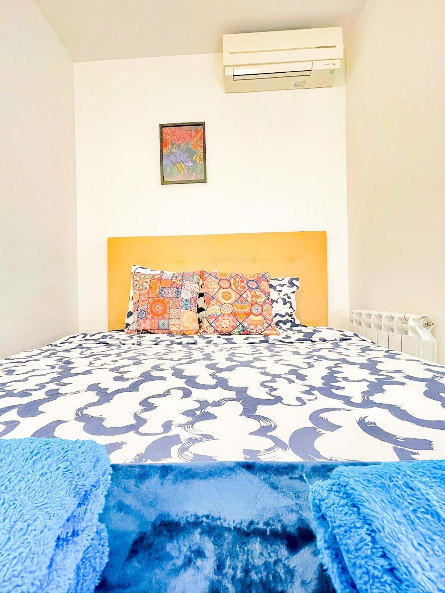 Triple Room With Shared Bathroom photo 3