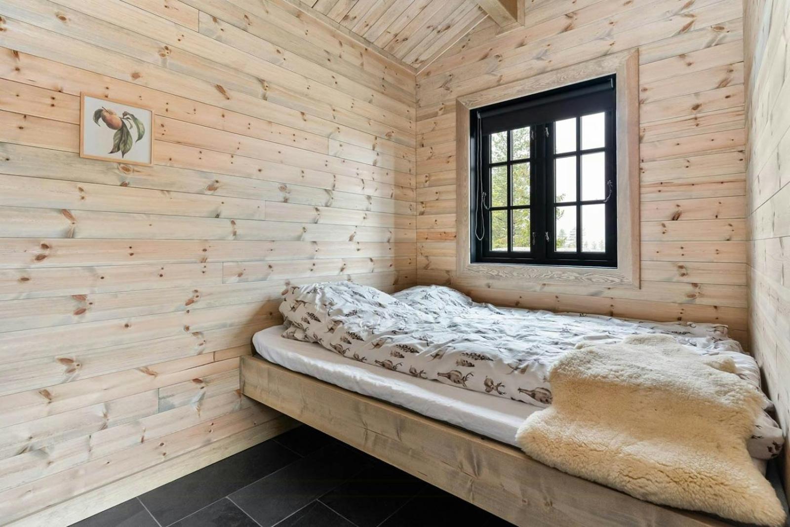 Four-Bedroom Vacation Home photo 2